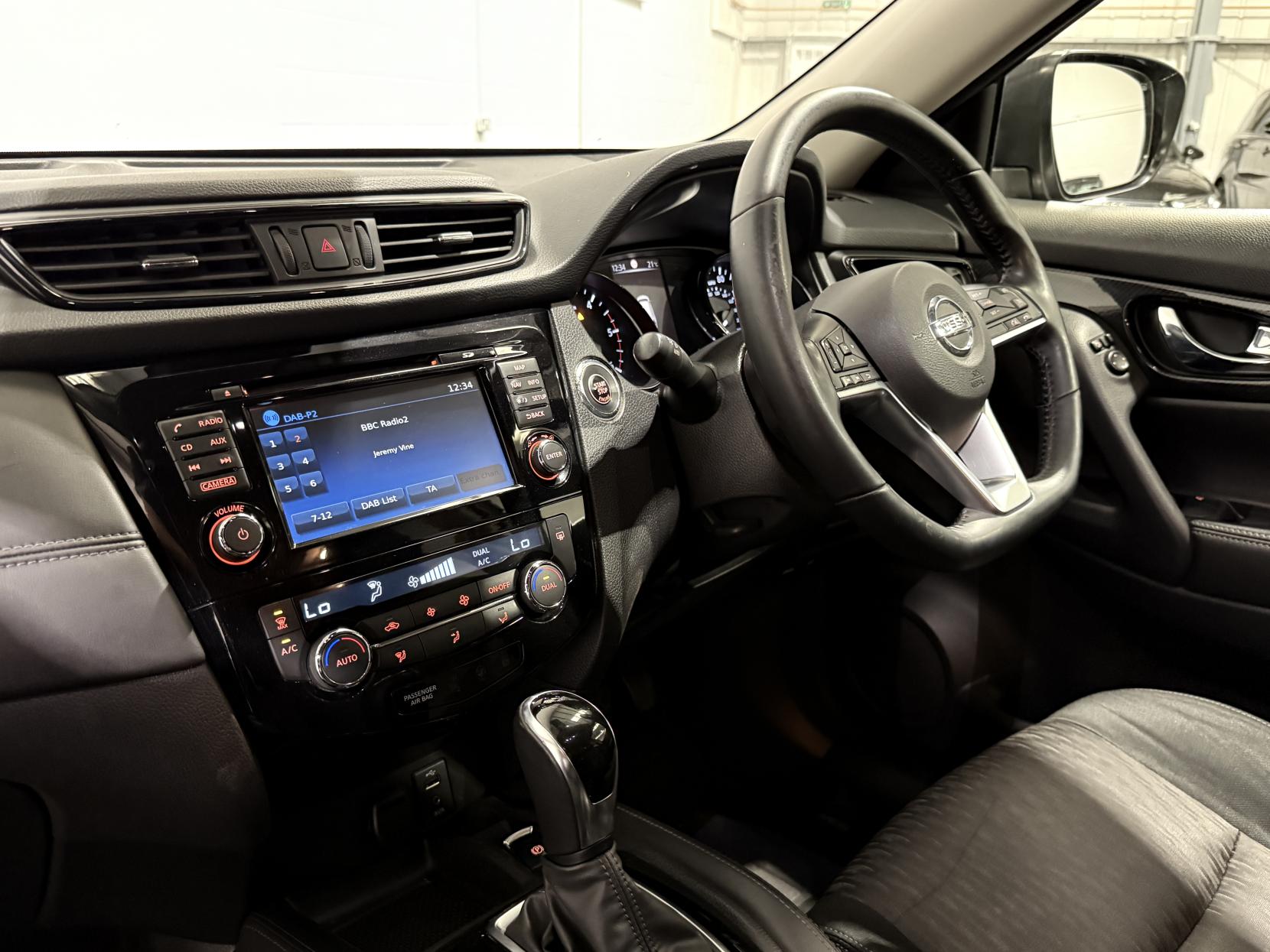 Nissan X-Trail 2.0 dCi N-Connecta SUV 5dr Diesel XTRON 4WD Euro 6 (s/s) (177 ps)