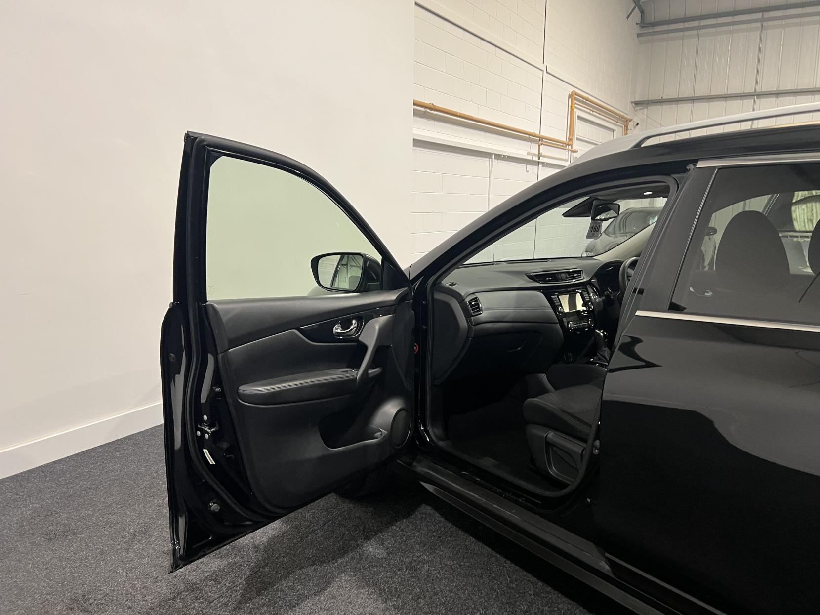 Nissan X-Trail 2.0 dCi N-Connecta SUV 5dr Diesel XTRON 4WD Euro 6 (s/s) (177 ps)