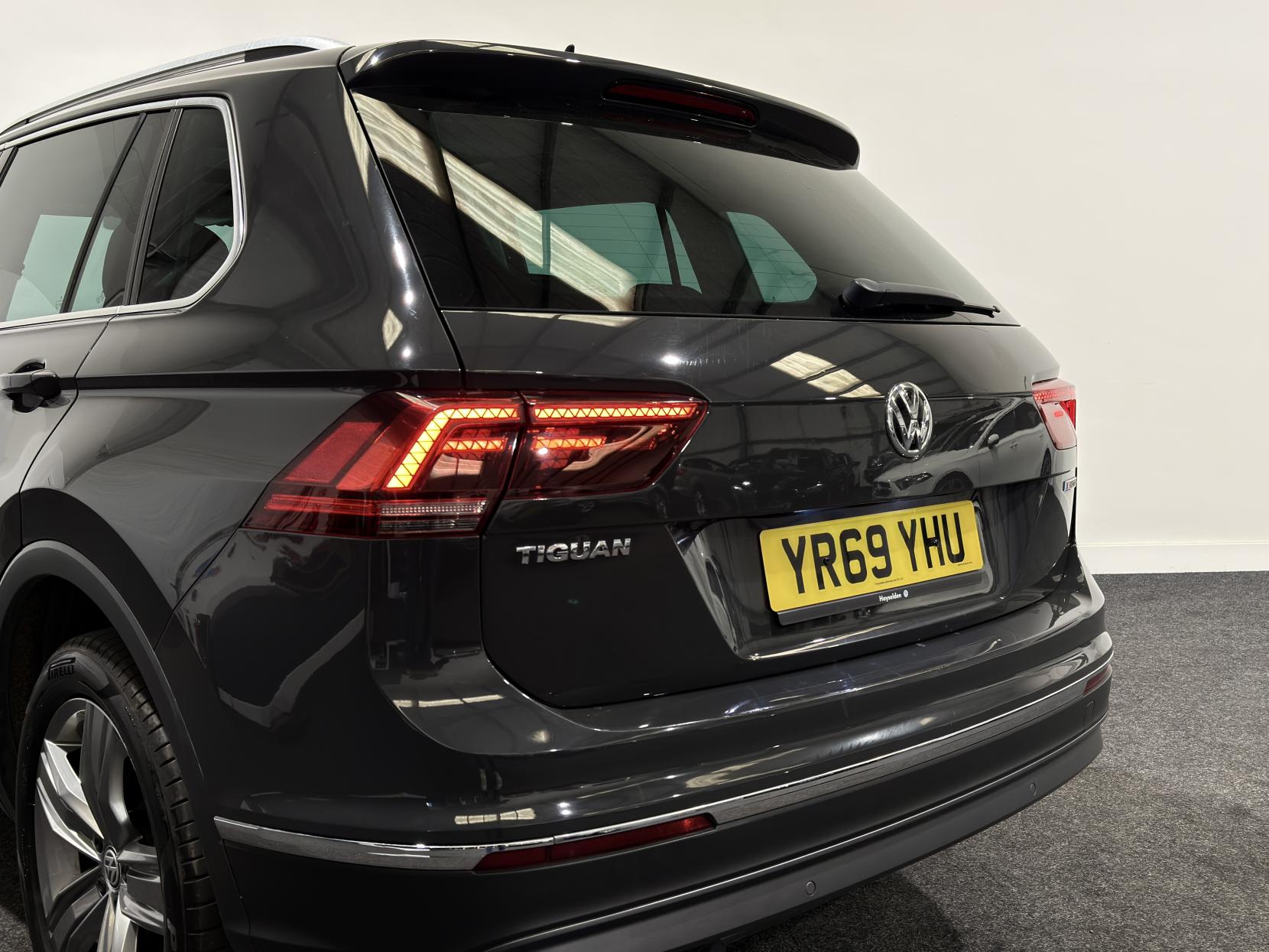 Volkswagen Tiguan 2.0 TDI SEL SUV 5dr Diesel Manual Euro 6 (s/s) (150 ps)