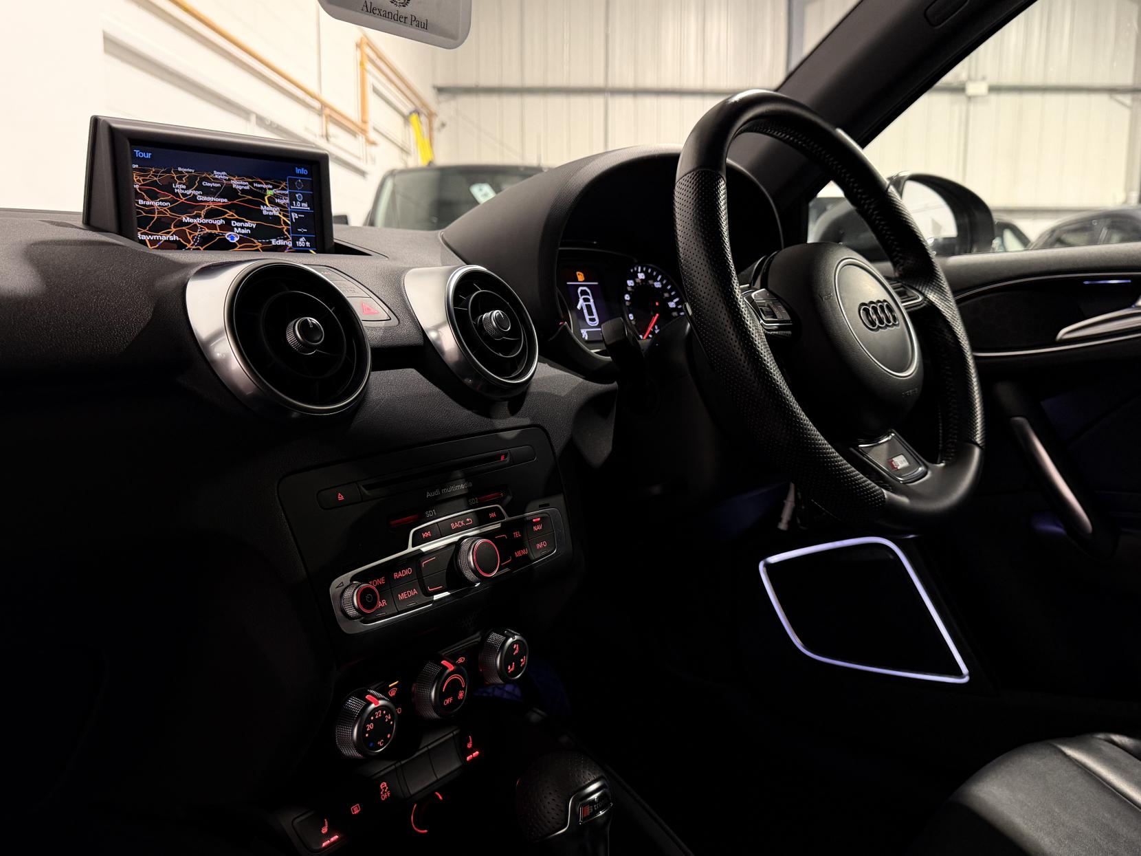 Audi A1 1.4 TFSI CoD Black Edition Hatchback 3dr Petrol S Tronic Euro 5 (s/s) (140 ps)