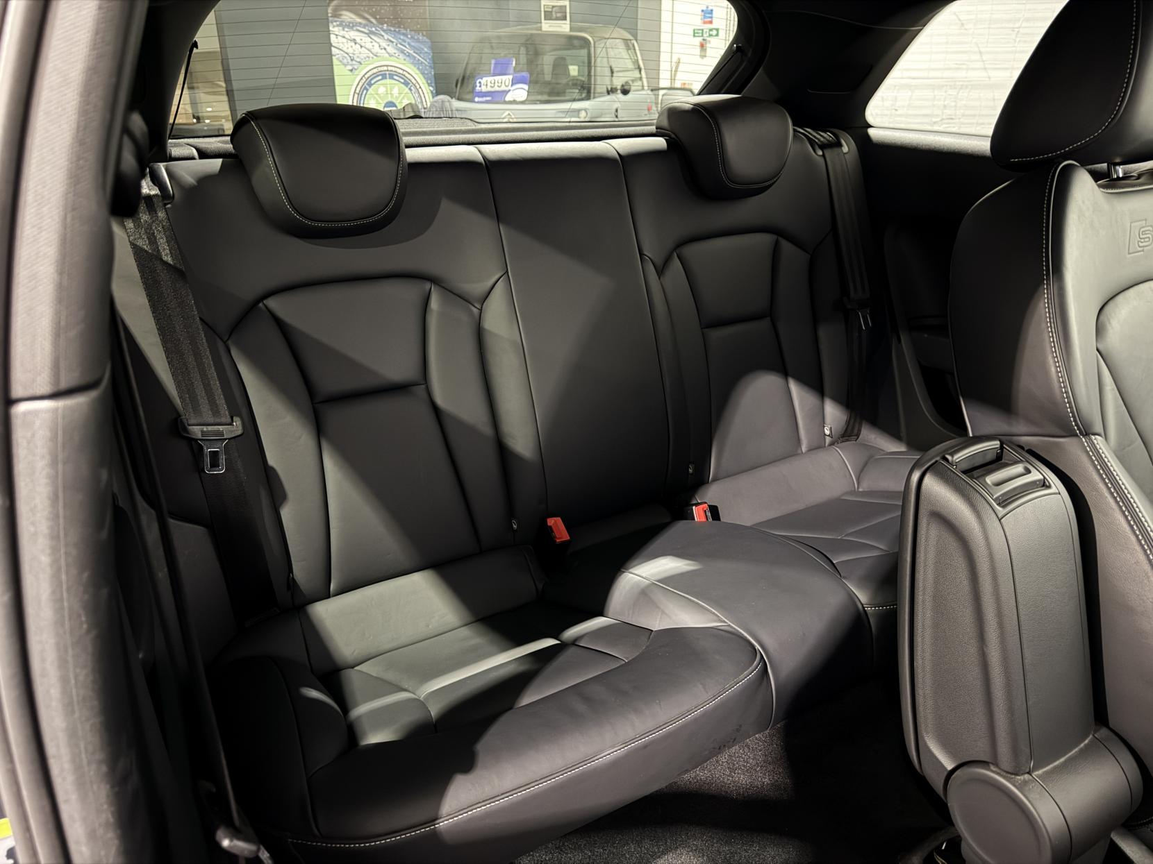 Audi A1 1.4 TFSI CoD Black Edition Hatchback 3dr Petrol S Tronic Euro 5 (s/s) (140 ps)