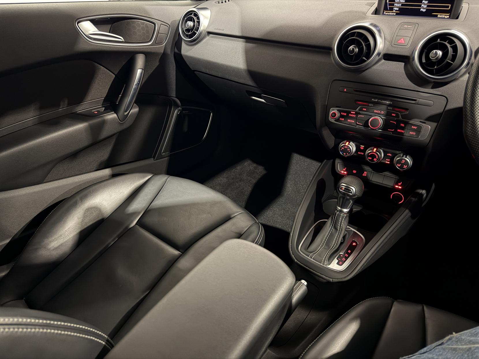 Audi A1 1.4 TFSI CoD Black Edition Hatchback 3dr Petrol S Tronic Euro 5 (s/s) (140 ps)