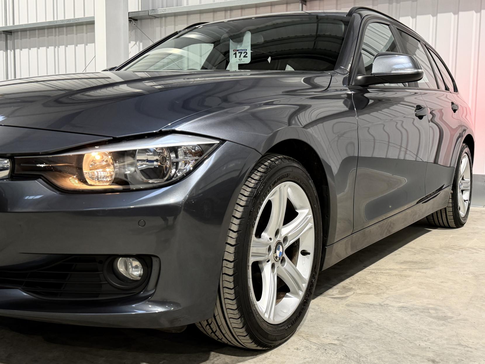 BMW 3 Series 2.0 320i SE Touring 5dr Petrol Auto Euro 6 (s/s) (184 ps)