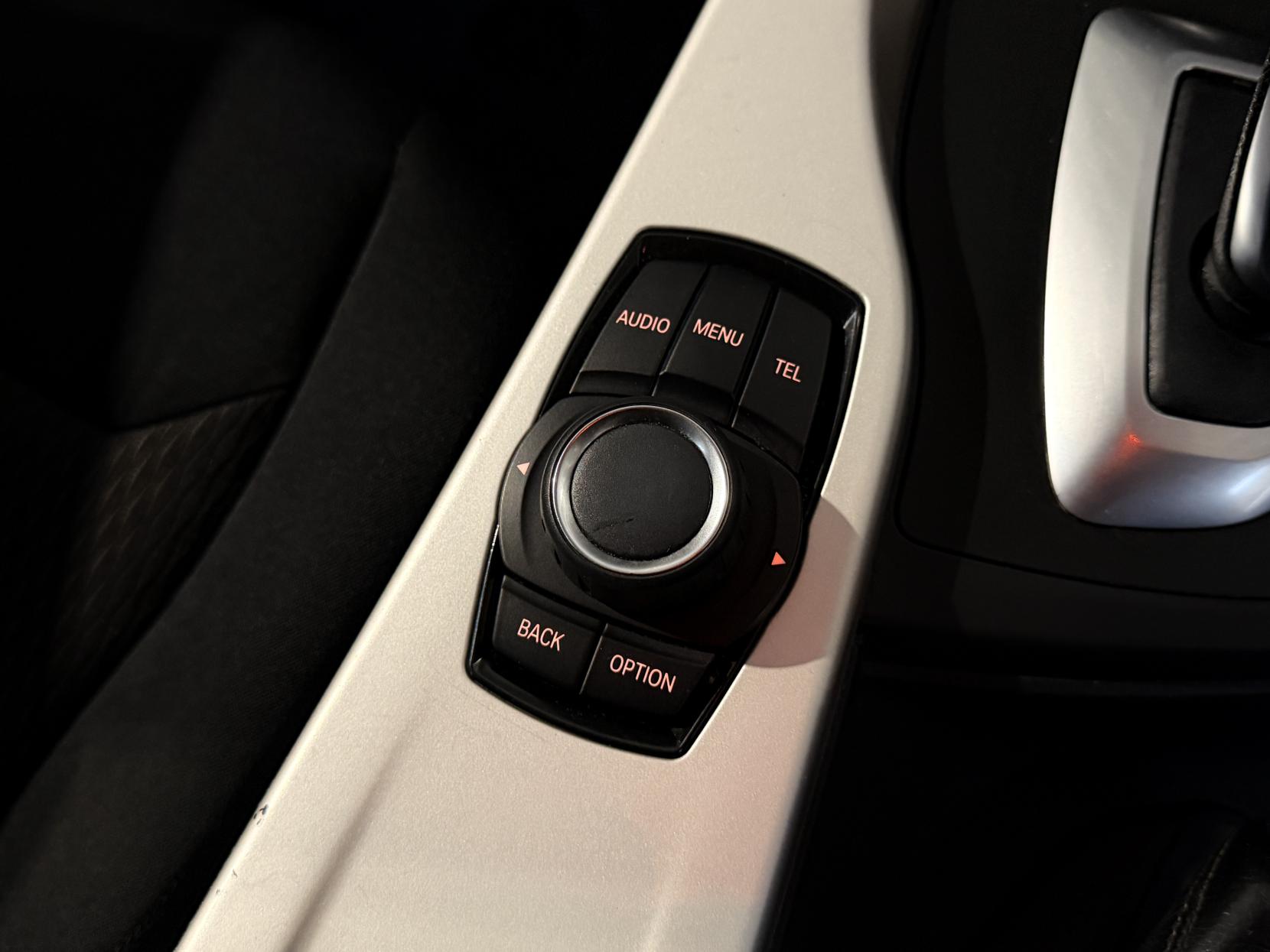 BMW 3 Series 2.0 320i SE Touring 5dr Petrol Auto Euro 6 (s/s) (184 ps)