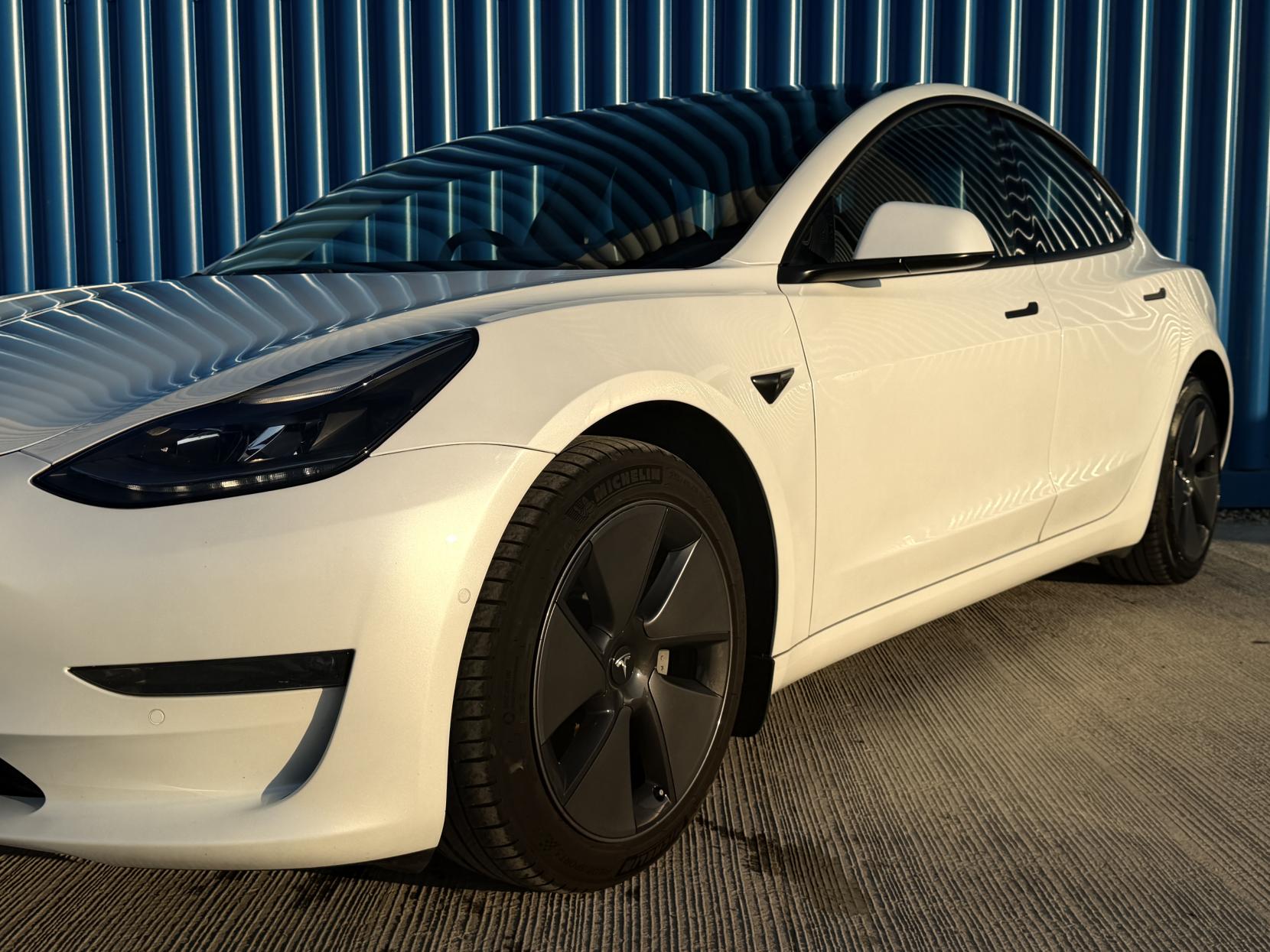 Tesla Model 3 (Dual Motor) Long Range Saloon 4dr Electric Auto 4WDE (346 ps)