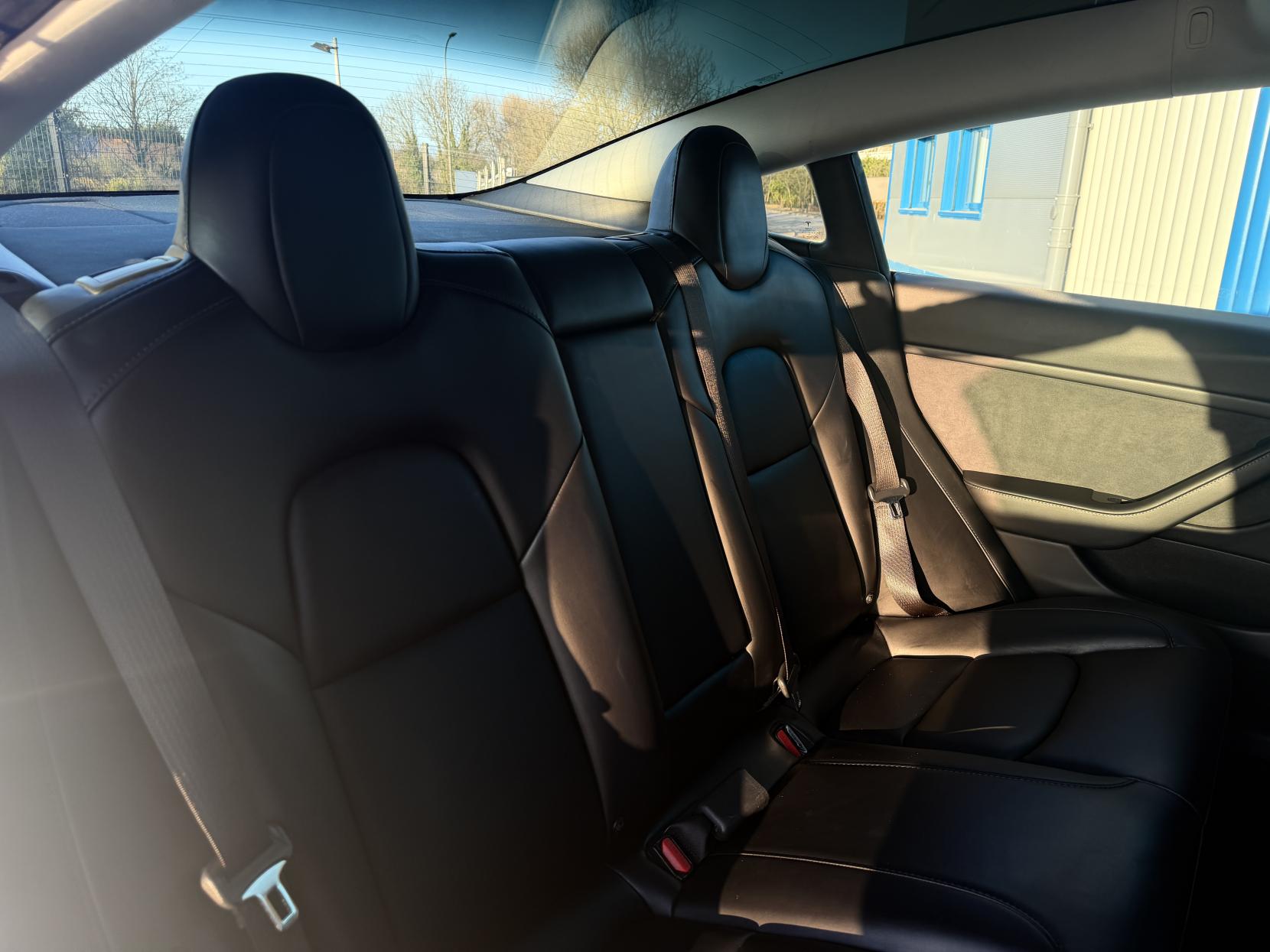 Tesla Model 3 (Dual Motor) Long Range Saloon 4dr Electric Auto 4WDE (346 ps)