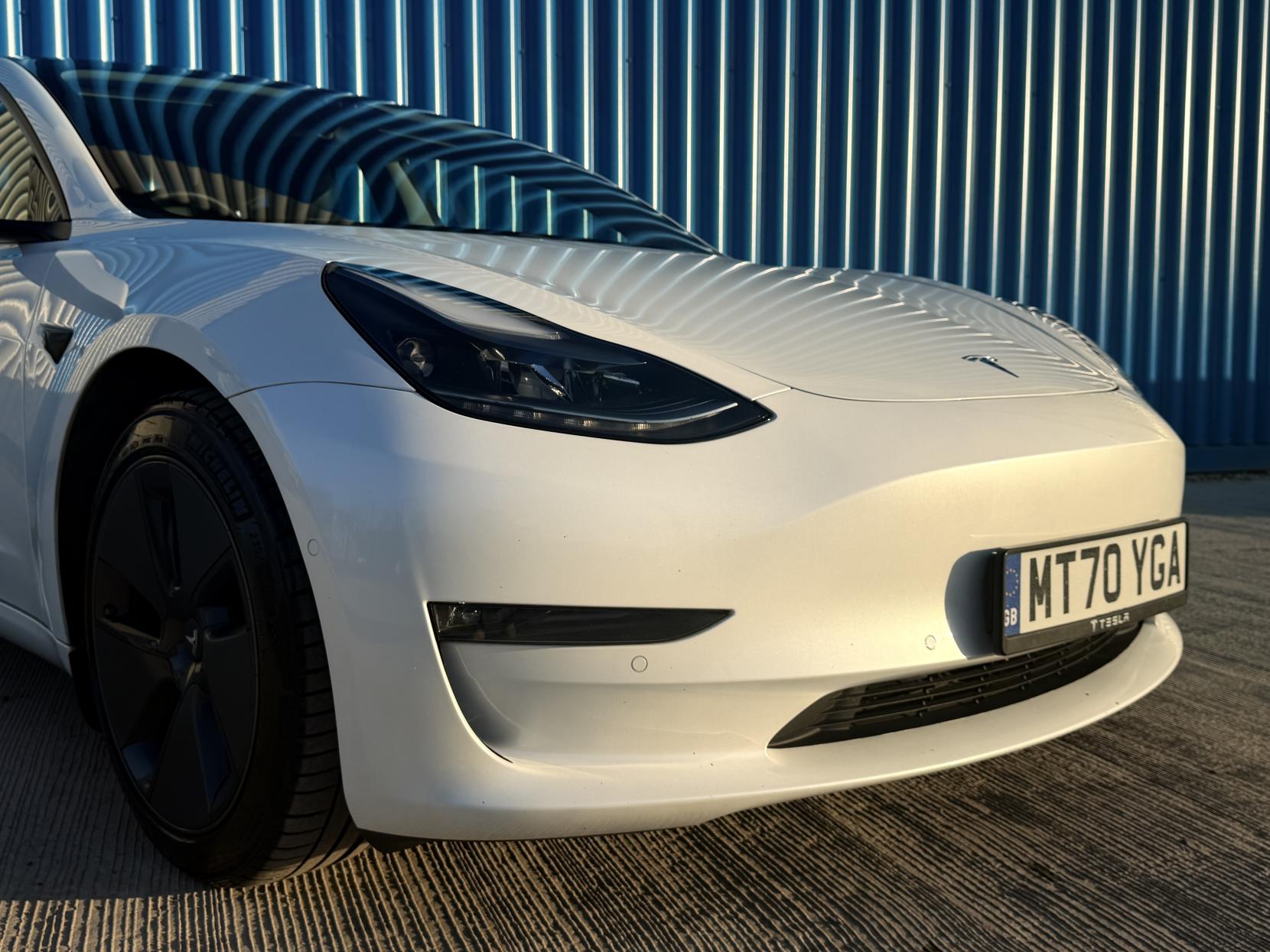 Tesla Model 3 (Dual Motor) Long Range Saloon 4dr Electric Auto 4WDE (346 ps)