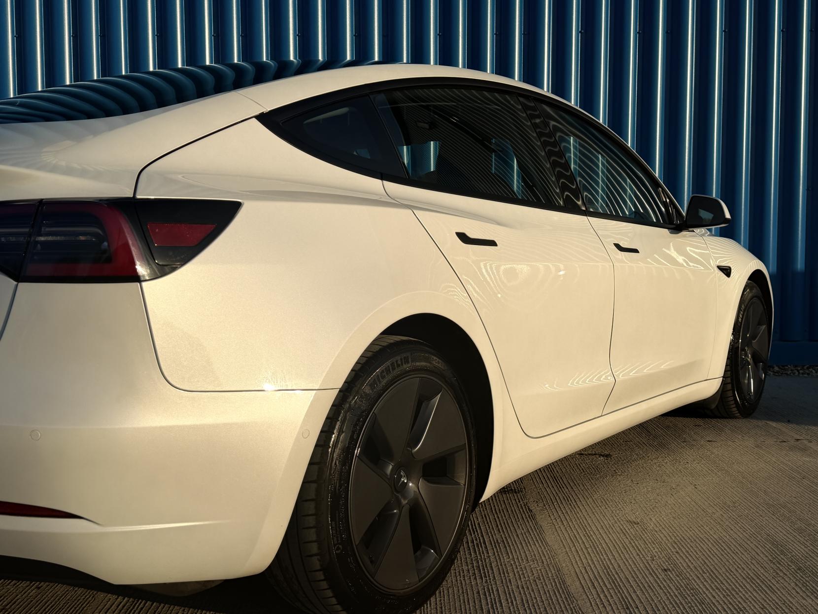 Tesla Model 3 (Dual Motor) Long Range Saloon 4dr Electric Auto 4WDE (346 ps)
