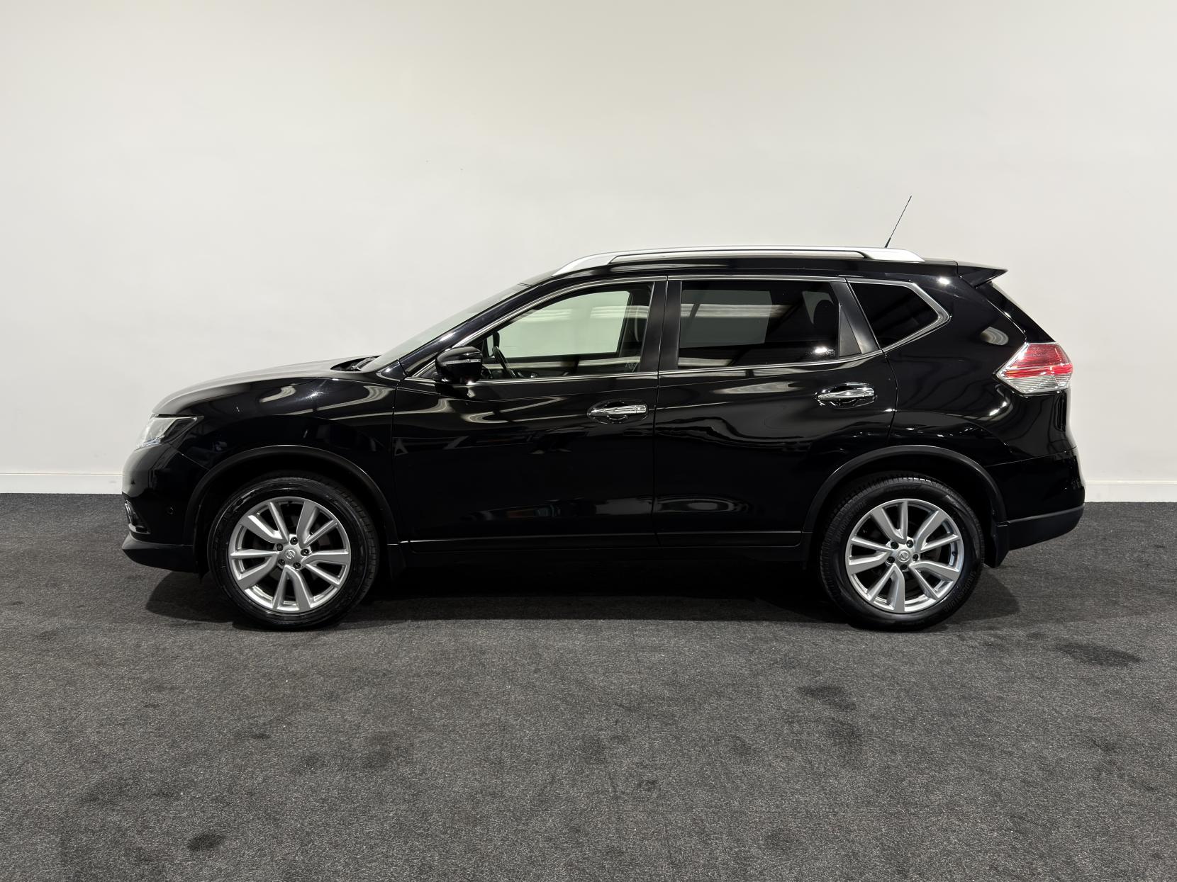 Nissan X-Trail 2.0 dCi Tekna SUV 5dr Diesel XTRON 4WD Euro 6 (s/s) (177 ps)