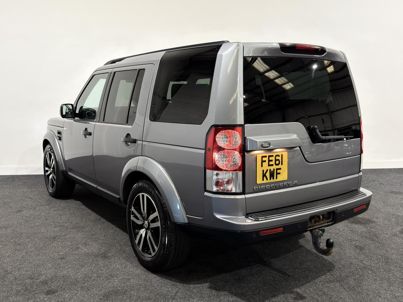 Land Rover Discovery 4 3.0 SD V6 Landmark LE SUV 5dr Diesel CommandShift 4WD Euro 5 (245 ps)