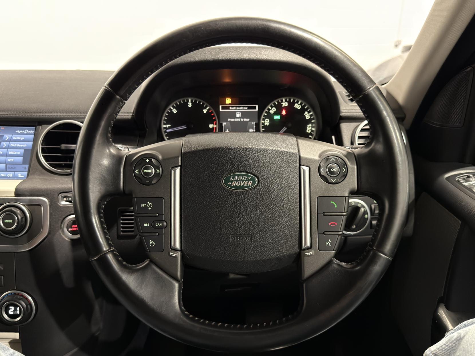 Land Rover Discovery 4 3.0 SD V6 Landmark LE SUV 5dr Diesel CommandShift 4WD Euro 5 (245 ps)