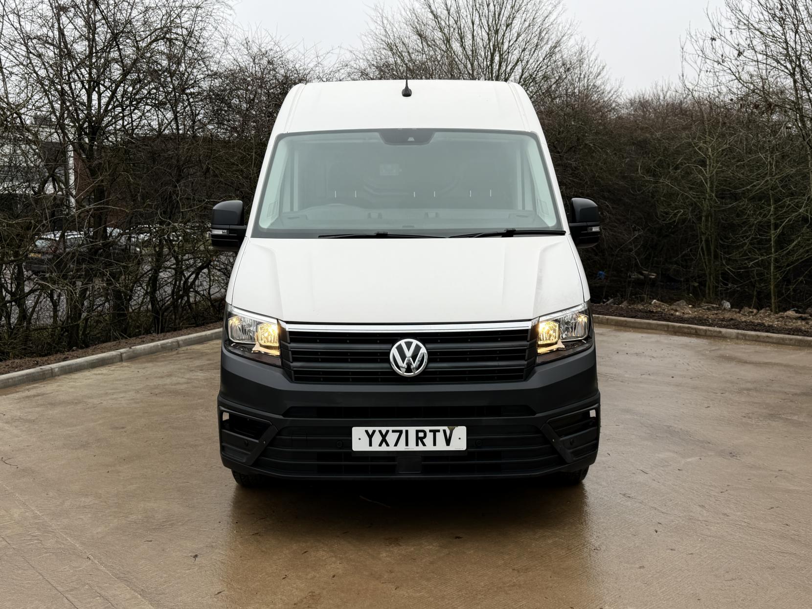 Volkswagen Crafter 2.0 TDI CR35 Trendline Panel Van 5dr Diesel Manual FWD MWB Euro 6 (s/s) (140 ps)