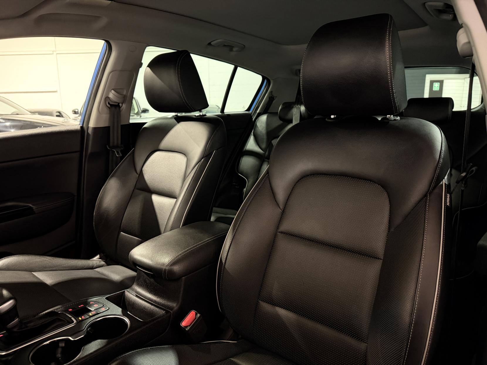 Kia Sportage 2.0 CRDi EcoDynamics+ 4 SUV 5dr Diesel Auto AWD Euro 6 (s/s) (182 bhp)