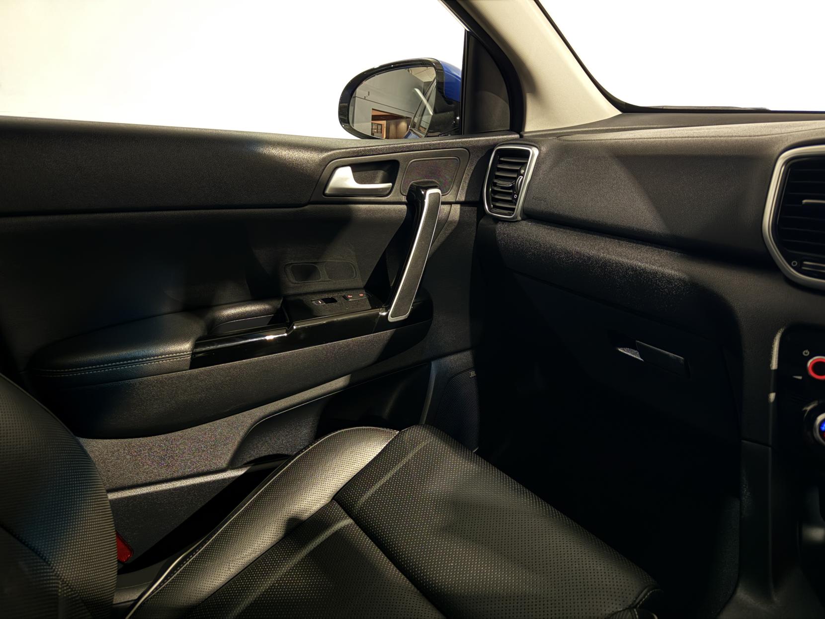 Kia Sportage 2.0 CRDi EcoDynamics+ 4 SUV 5dr Diesel Auto AWD Euro 6 (s/s) (182 bhp)