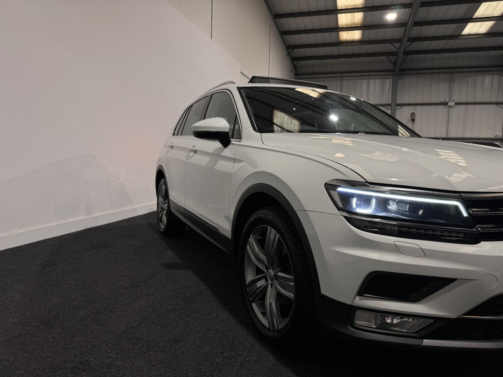 Volkswagen Tiguan 2.0 TDI BlueMotion Tech SEL SUV 5dr Diesel Manual 4Motion Euro 6 (s/s) (150 ps)