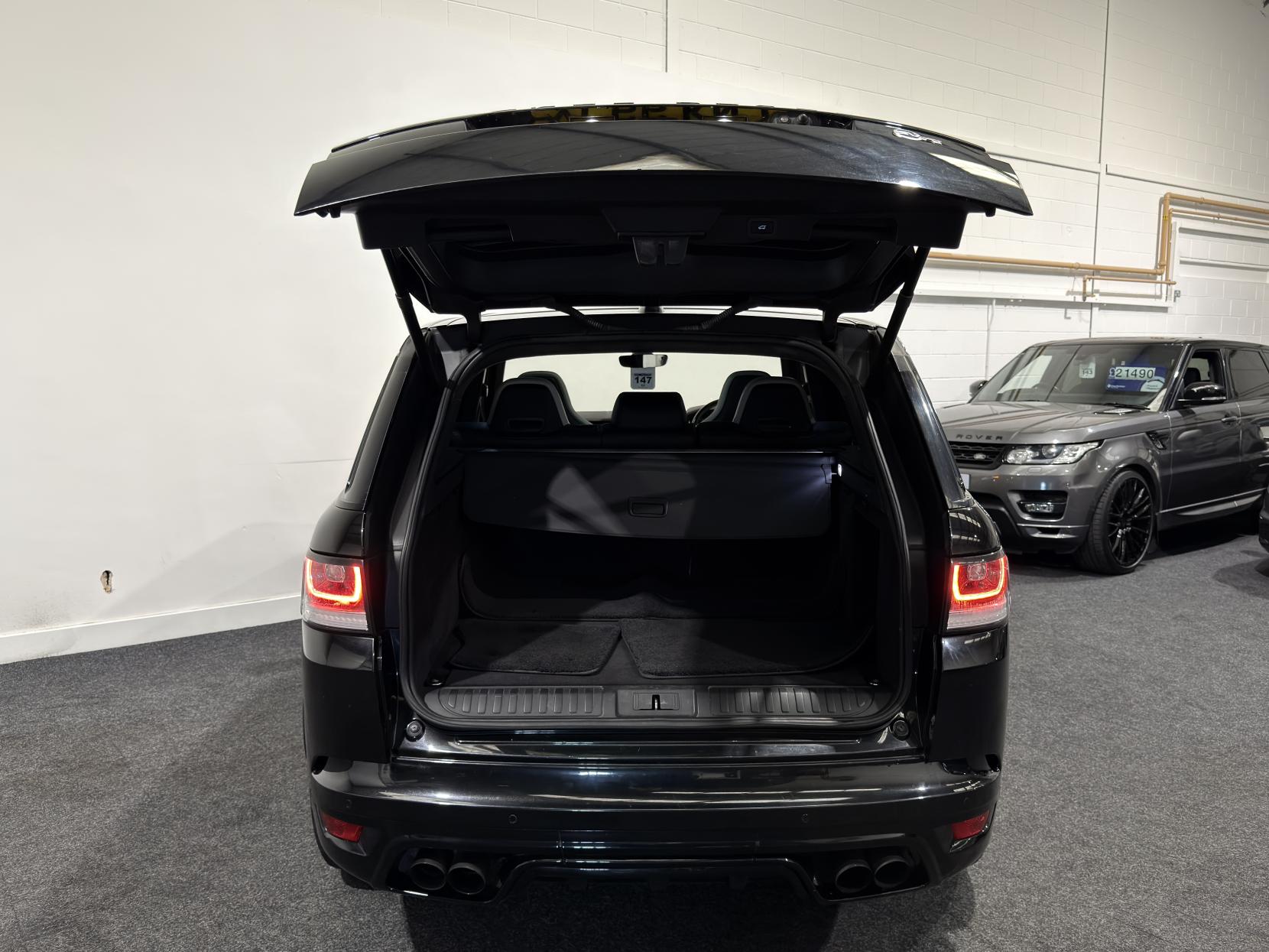 Land Rover Range Rover Sport 5.0 V8 SVR SUV 5dr Petrol Auto 4WD Euro 6 (s/s) (550 ps)