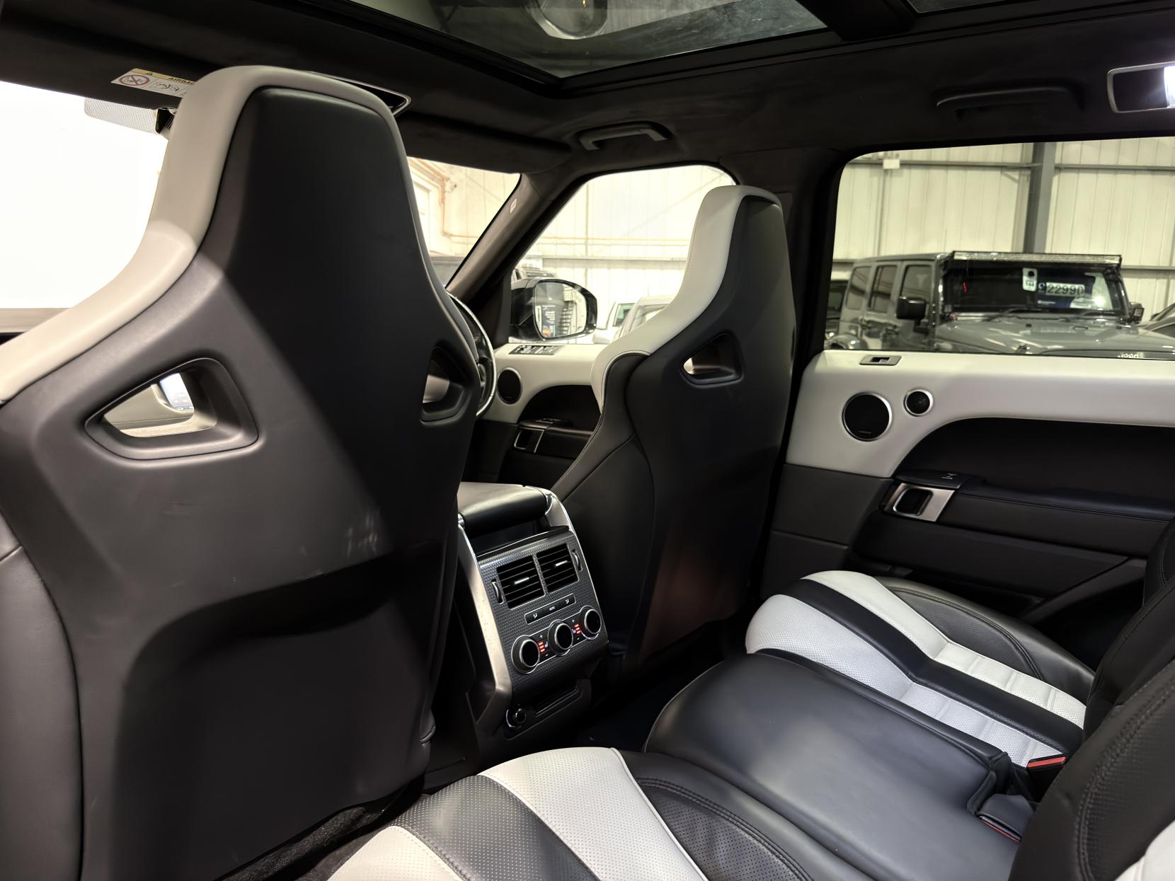 Land Rover Range Rover Sport 5.0 V8 SVR SUV 5dr Petrol Auto 4WD Euro 6 (s/s) (550 ps)