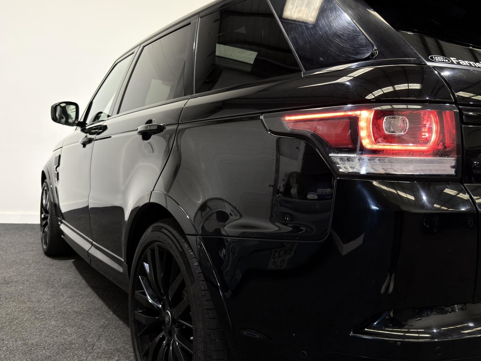 Land Rover Range Rover Sport 5.0 V8 SVR SUV 5dr Petrol Auto 4WD Euro 6 (s/s) (550 ps)