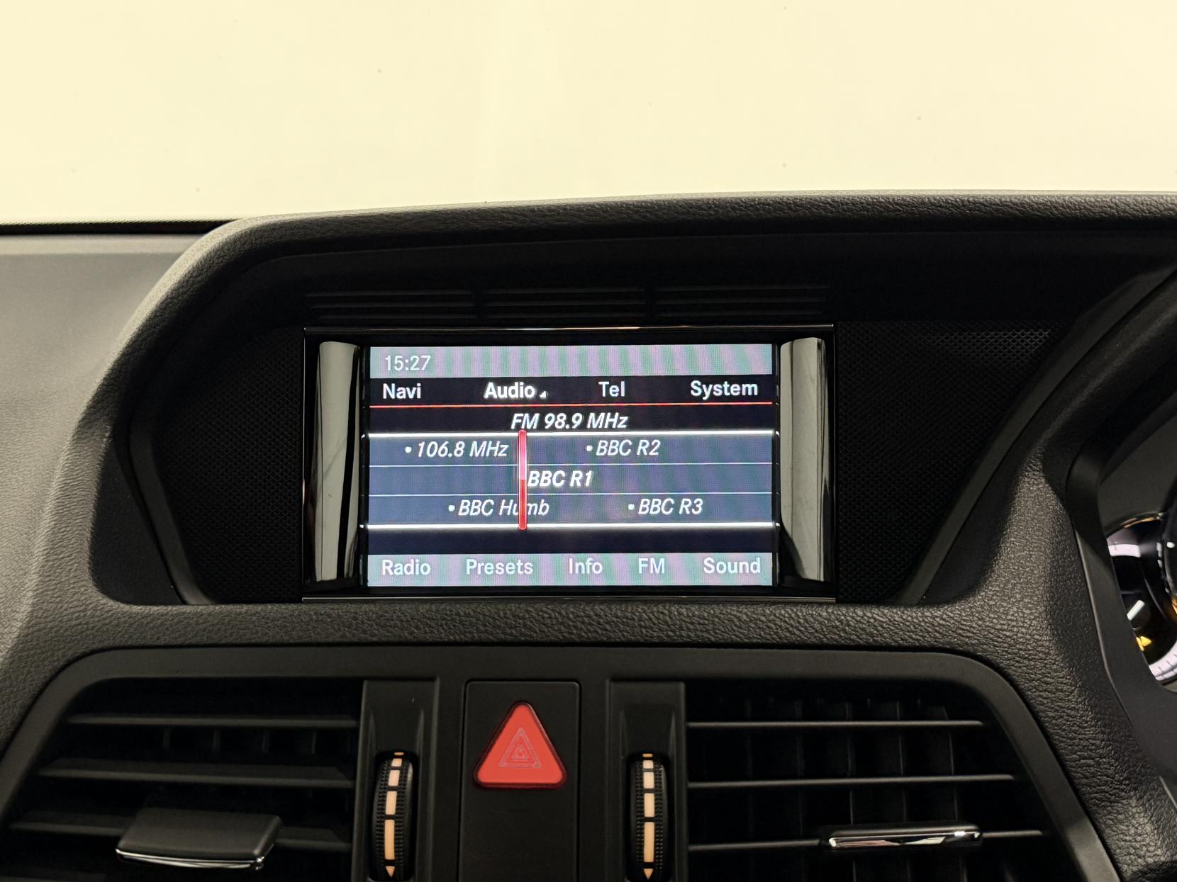 Mercedes-Benz E Class 1.8 E200 BlueEfficiency Sport Coupe 2dr Petrol G-Tronic+ Euro 5 (s/s) (184 ps)