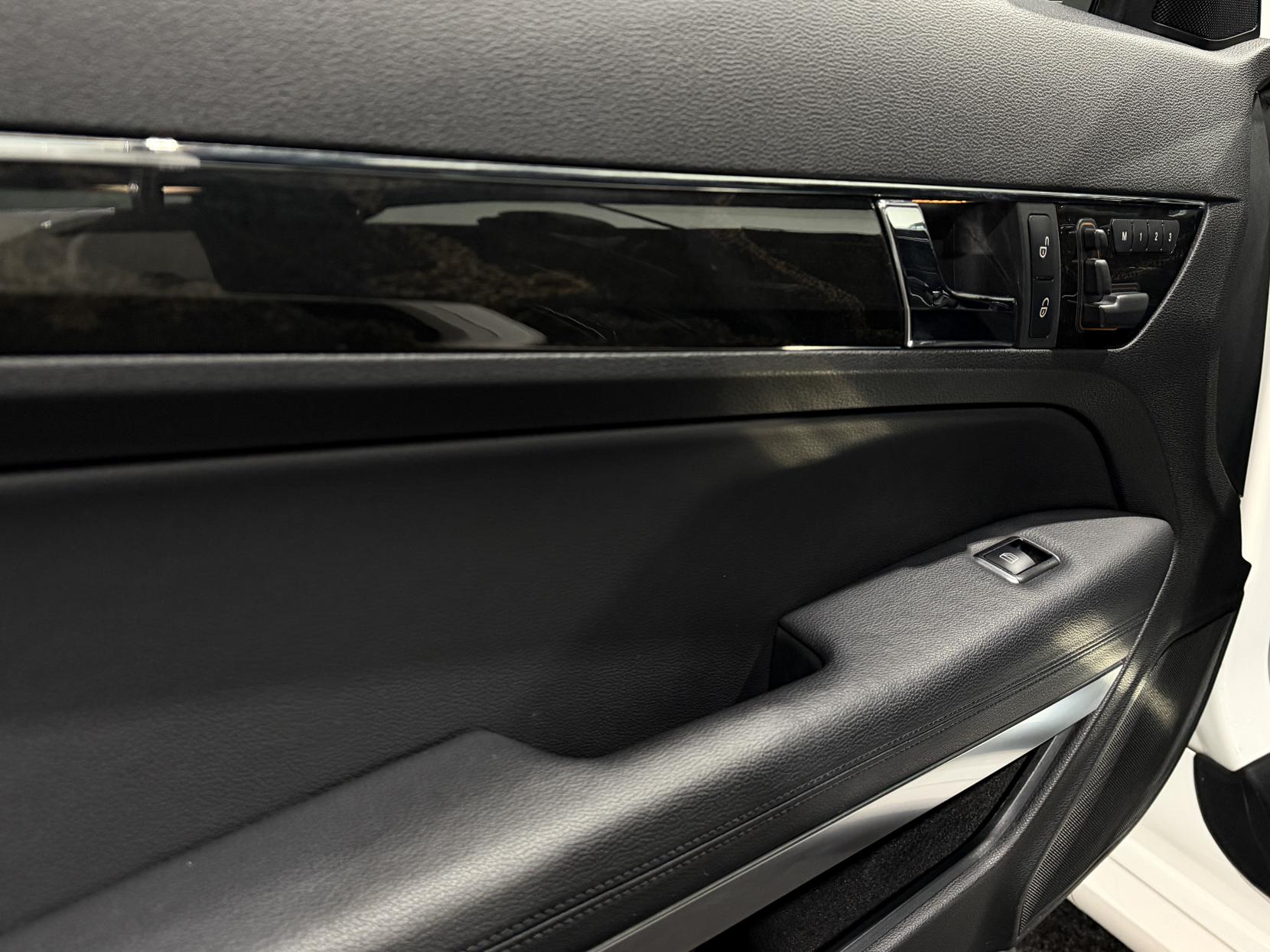 Mercedes-Benz E Class 1.8 E200 BlueEfficiency Sport Coupe 2dr Petrol G-Tronic+ Euro 5 (s/s) (184 ps)