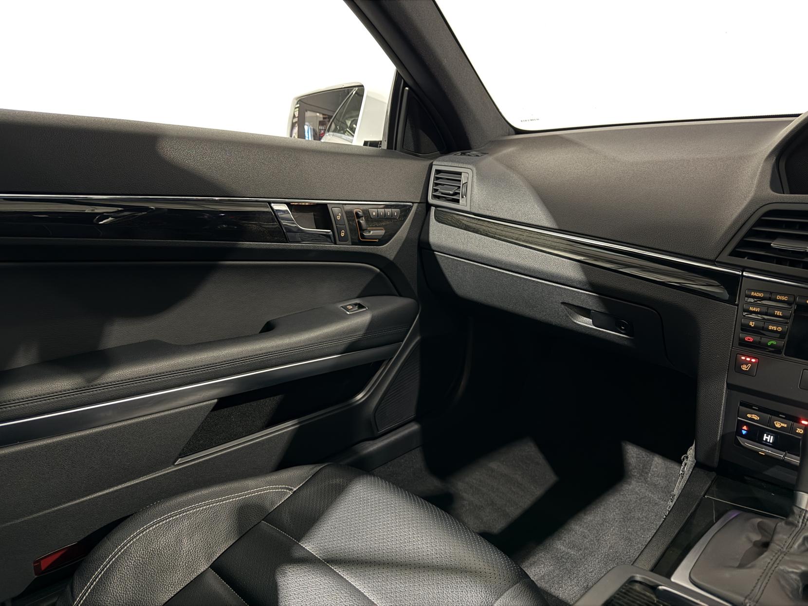 Mercedes-Benz E Class 1.8 E200 BlueEfficiency Sport Coupe 2dr Petrol G-Tronic+ Euro 5 (s/s) (184 ps)