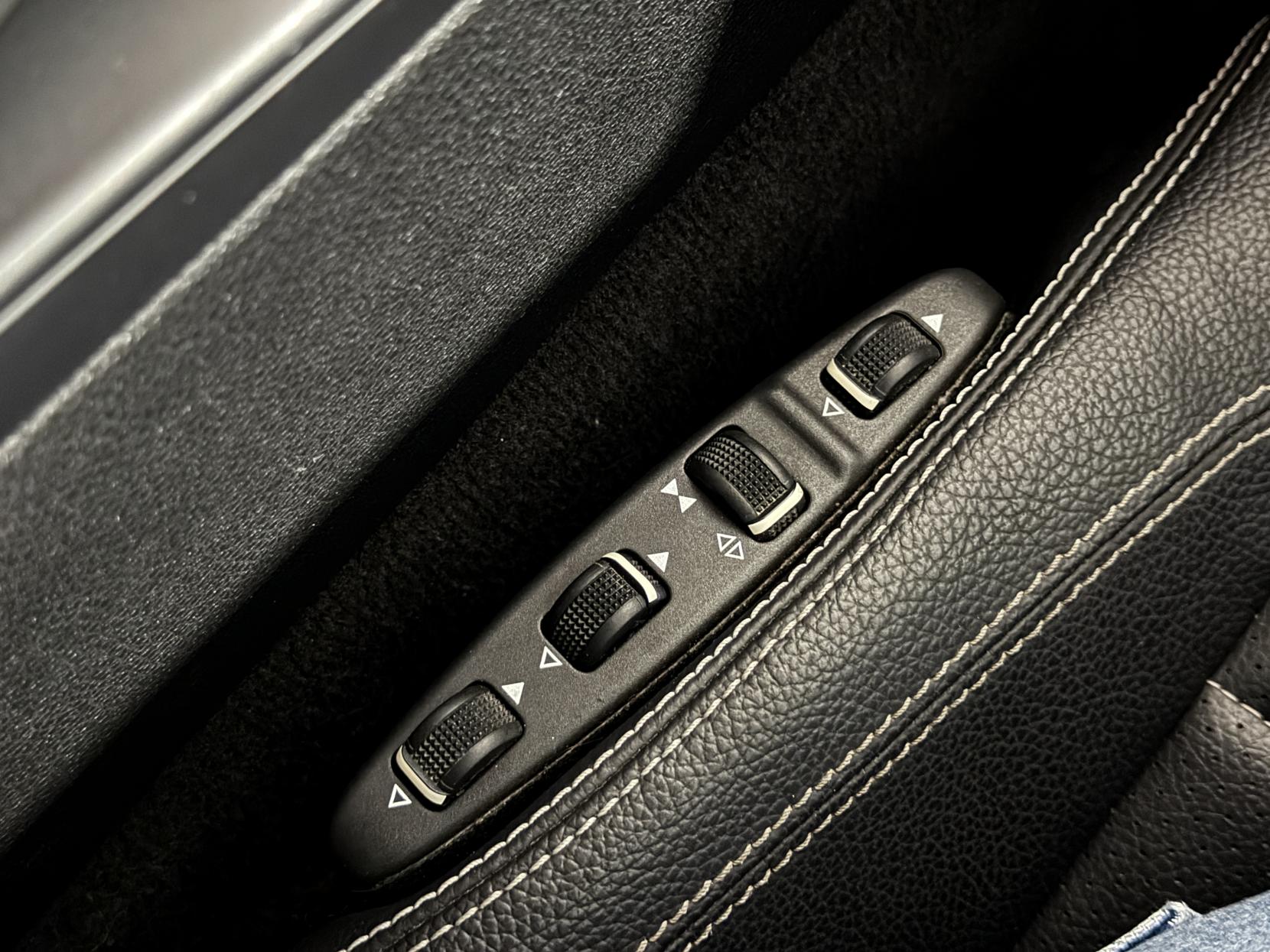 Mercedes-Benz E Class 1.8 E200 BlueEfficiency Sport Coupe 2dr Petrol G-Tronic+ Euro 5 (s/s) (184 ps)