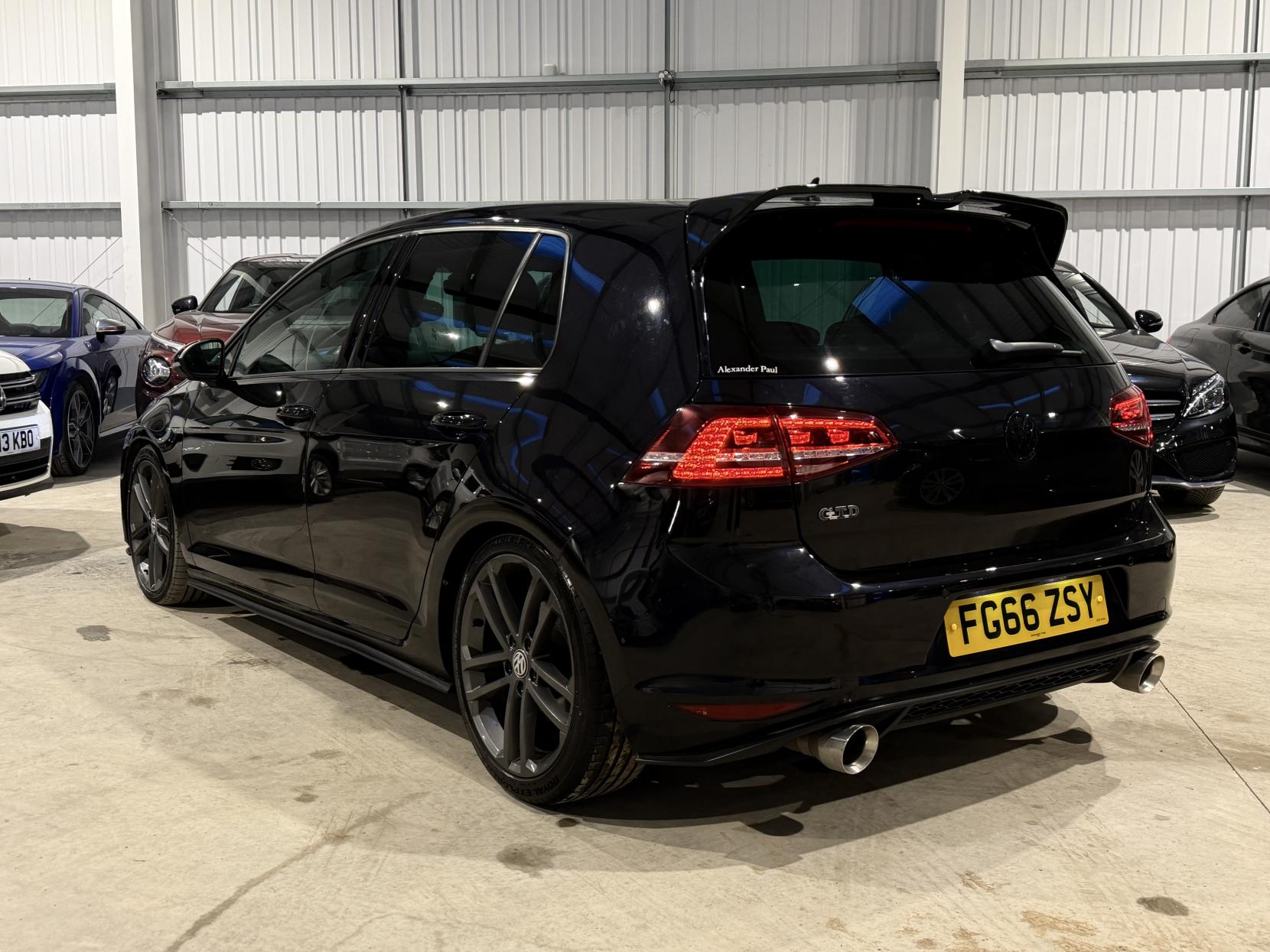 Volkswagen Golf 2.0 TDI BlueMotion Tech GTD Hatchback 5dr Diesel DSG Euro 6 (s/s) (184 ps)