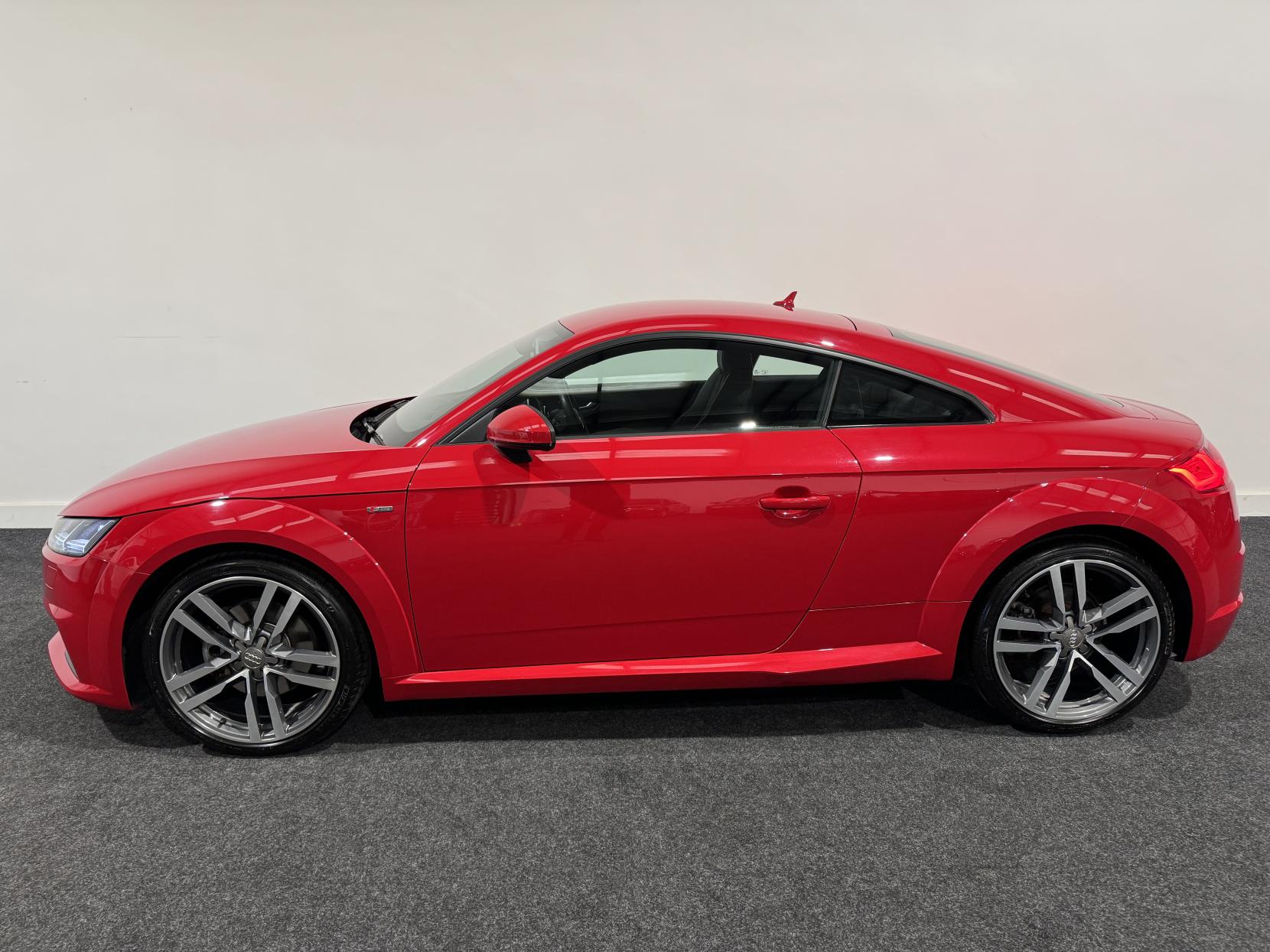 Audi TT 2.0 TDI ultra S line Coupe 3dr Diesel Manual Euro 6 (s/s) (184 ps)