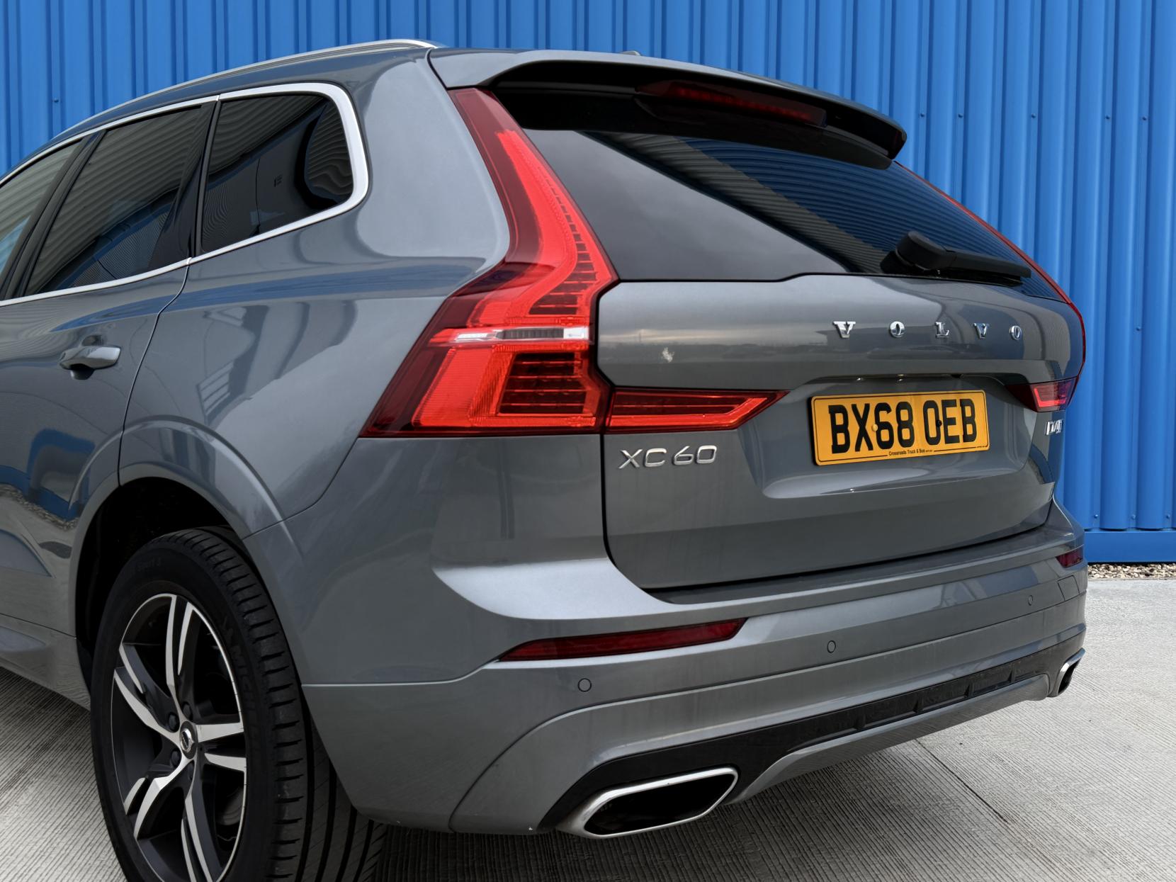 Volvo XC60 2.0 D4 R-Design SUV 5dr Diesel Auto AWD Euro 6 (s/s) (190 ps)