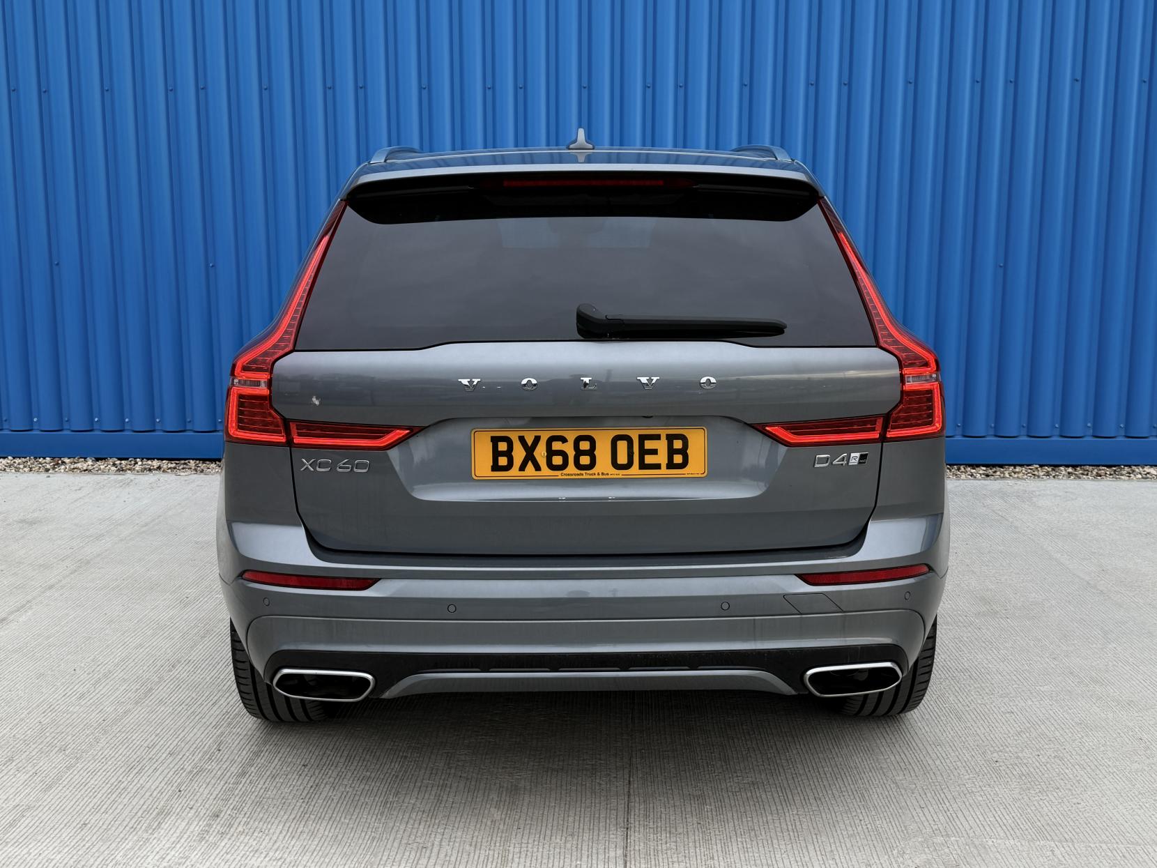 Volvo XC60 2.0 D4 R-Design SUV 5dr Diesel Auto AWD Euro 6 (s/s) (190 ps)