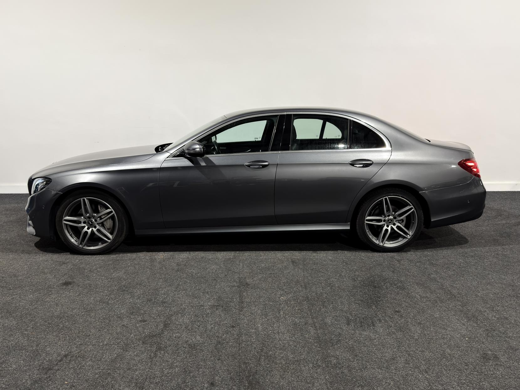 Mercedes-Benz E Class 2.0 E220d AMG Line Saloon 4dr Diesel G-Tronic+ Euro 6 (s/s) (194 ps)