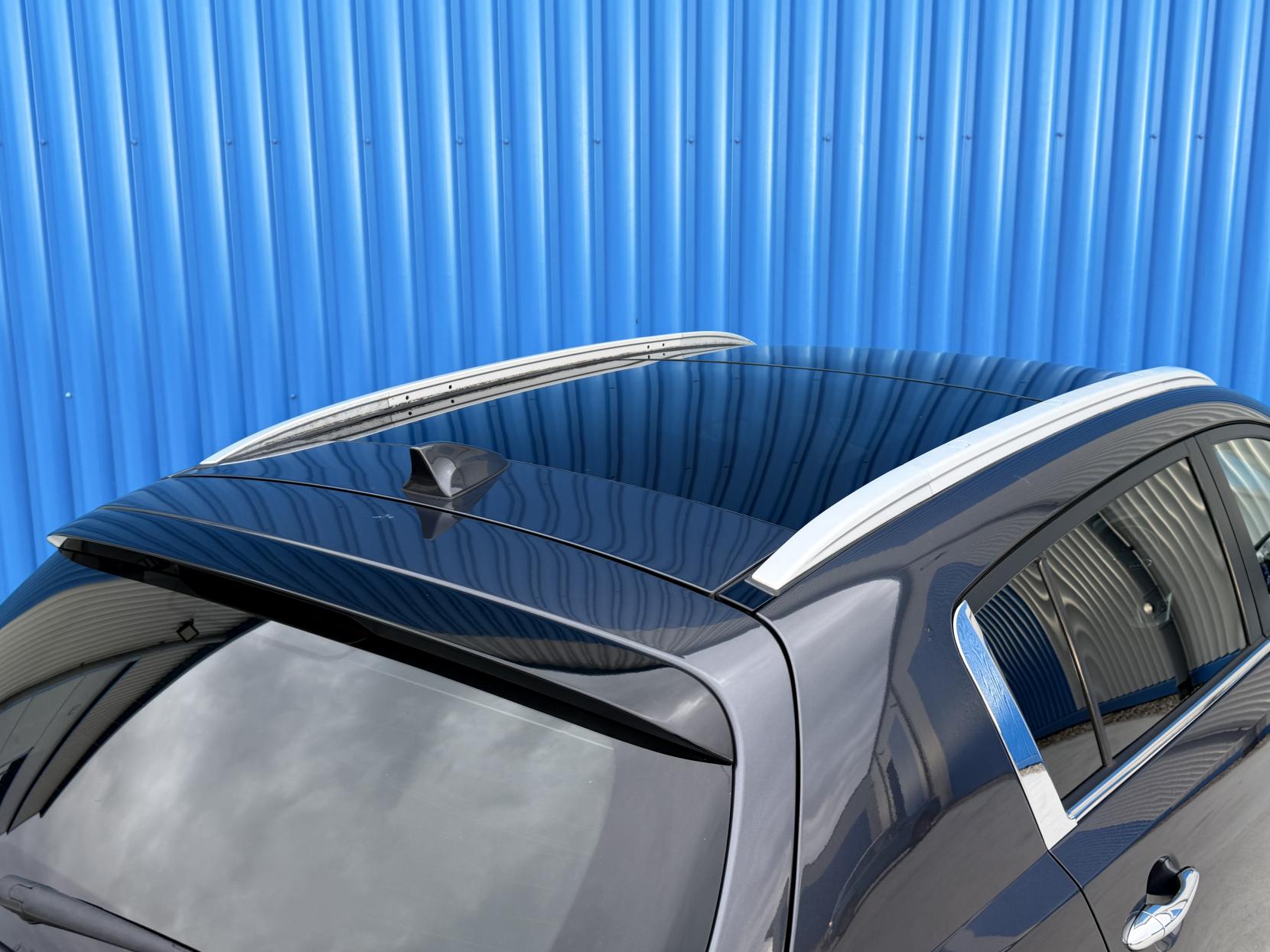 Kia Sportage 1.7 CRDi EcoDynamics 4 SUV 5dr Diesel Manual 2WD Euro 5 (s/s) (114 bhp)