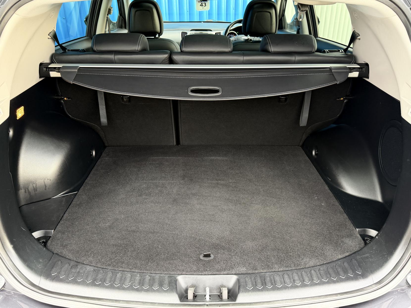 Kia Sportage 1.7 CRDi EcoDynamics 4 SUV 5dr Diesel Manual 2WD Euro 5 (s/s) (114 bhp)