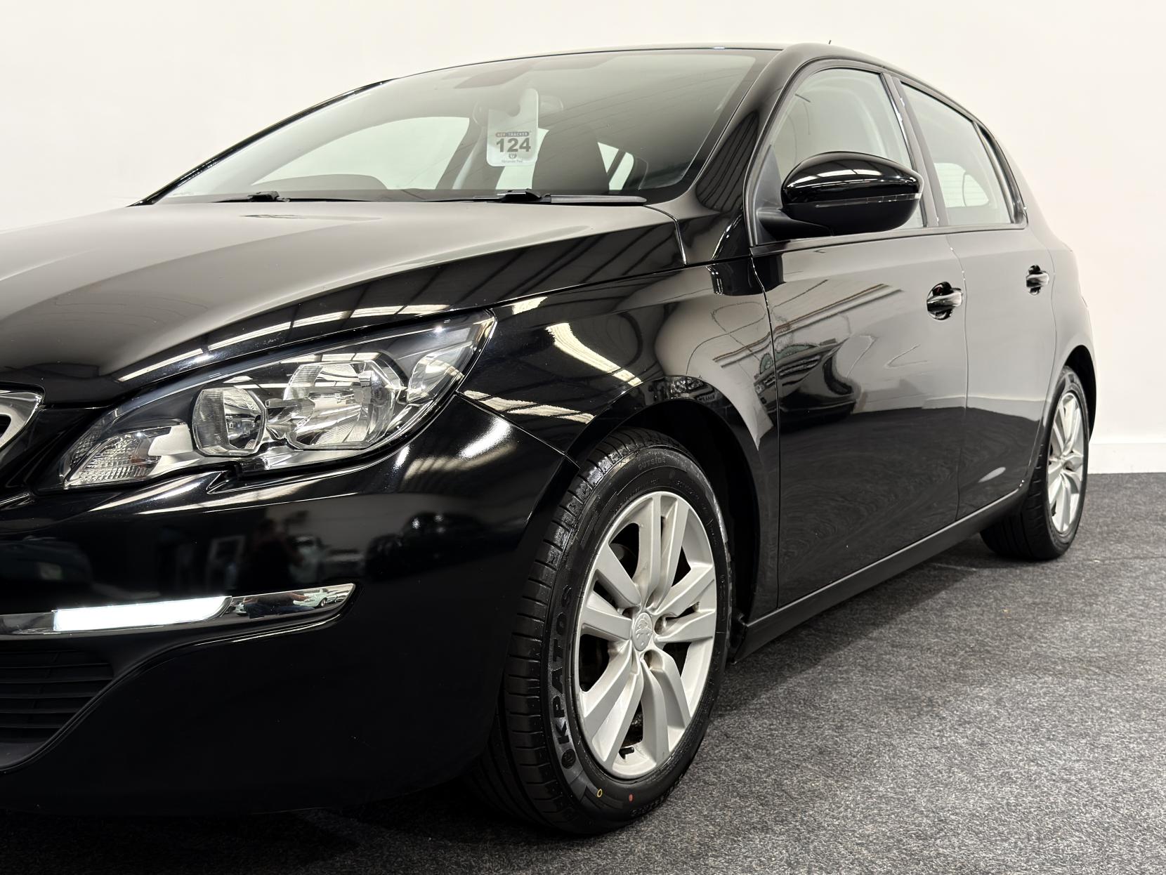 Peugeot 308 1.6 HDi Active Hatchback 5dr Diesel Manual Euro 5 (92 ps)
