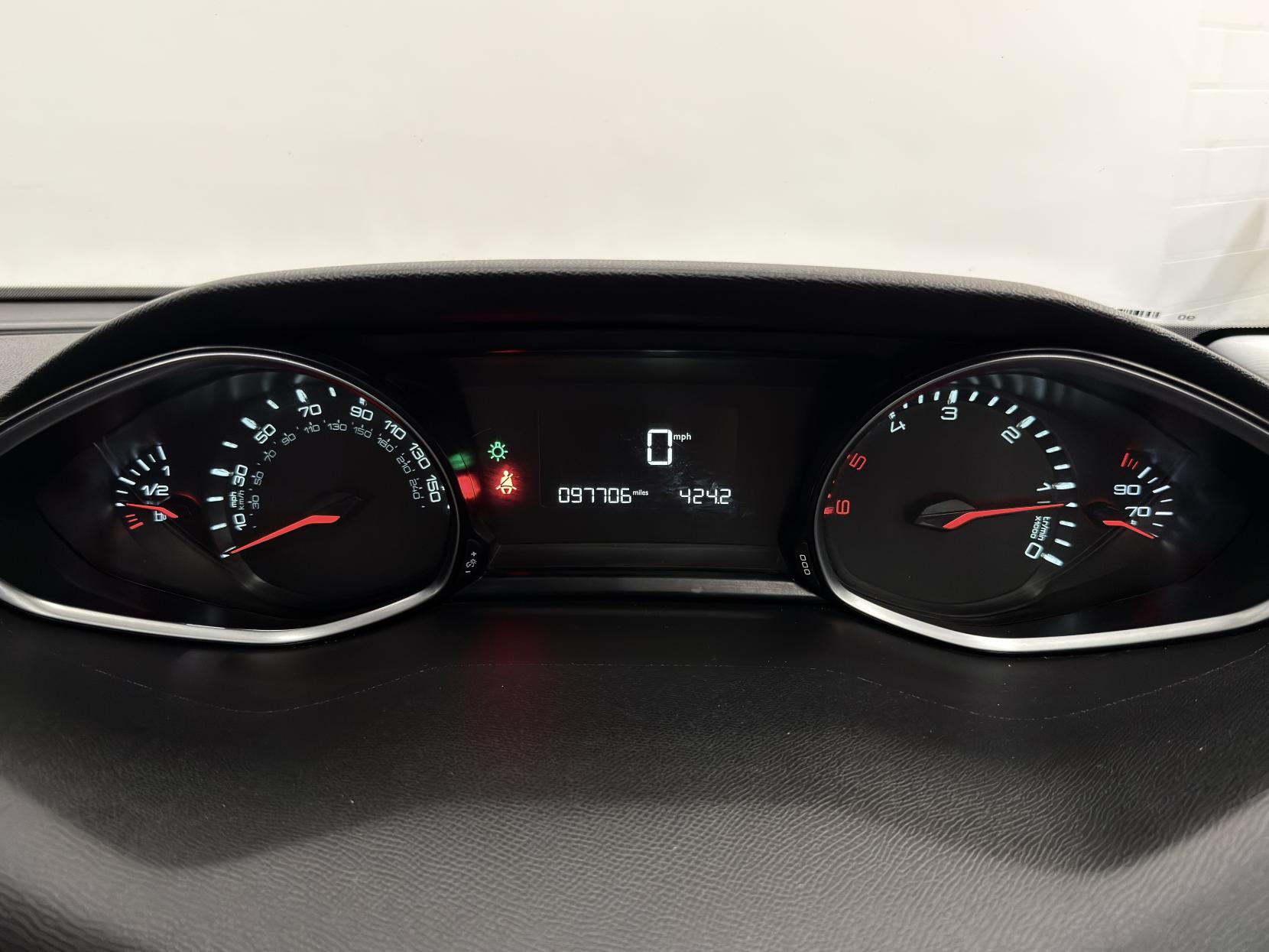 Peugeot 308 1.6 HDi Active Hatchback 5dr Diesel Manual Euro 5 (92 ps)