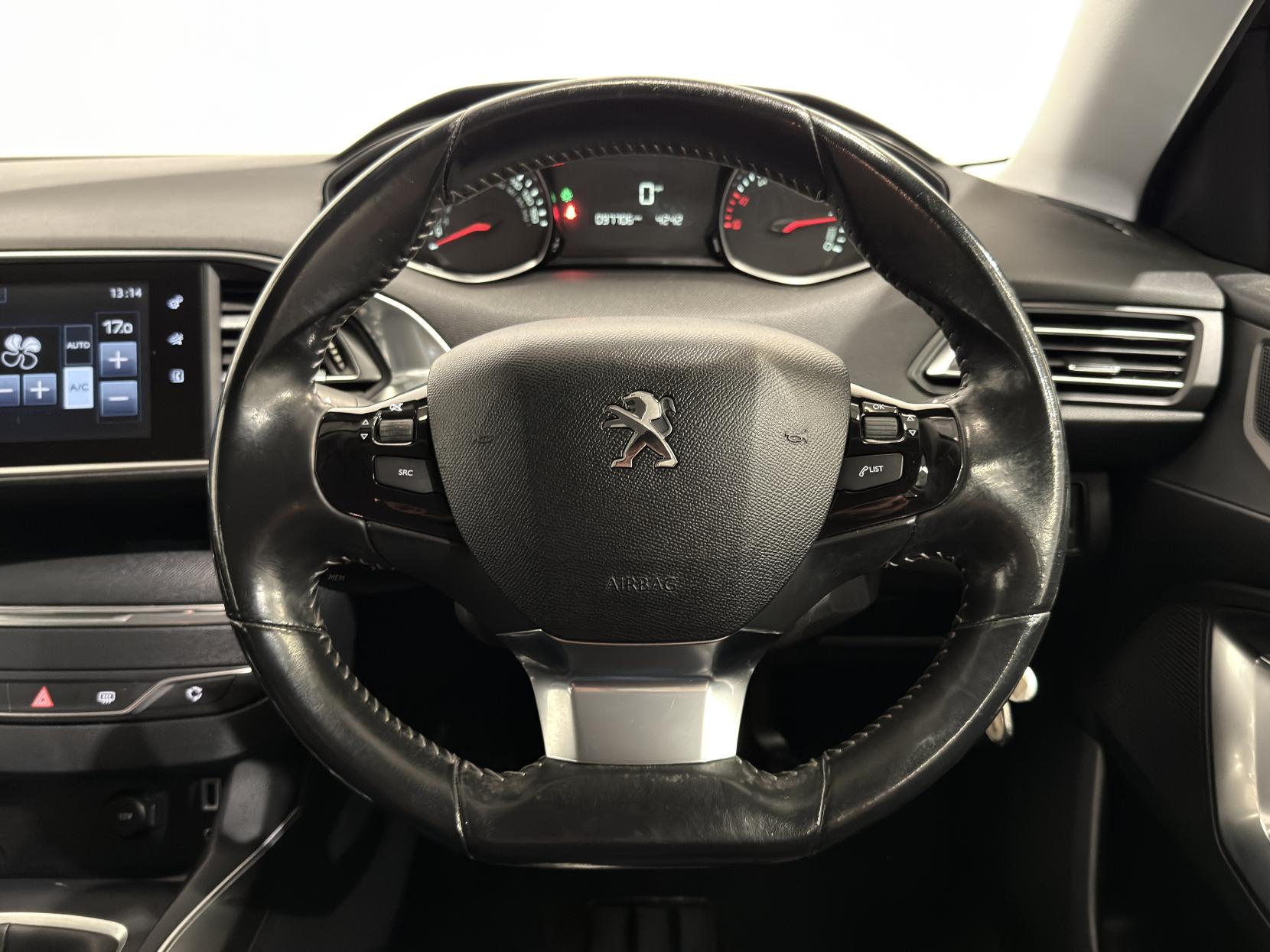 Peugeot 308 1.6 HDi Active Hatchback 5dr Diesel Manual Euro 5 (92 ps)