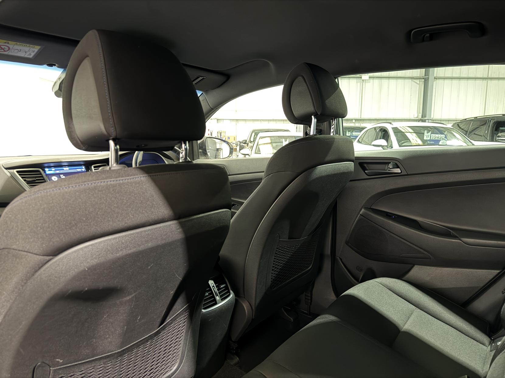 Hyundai TUCSON 1.7 CRDi Blue Drive GO! SE SUV 5dr Diesel DCT Euro 6 (s/s) (141 ps)