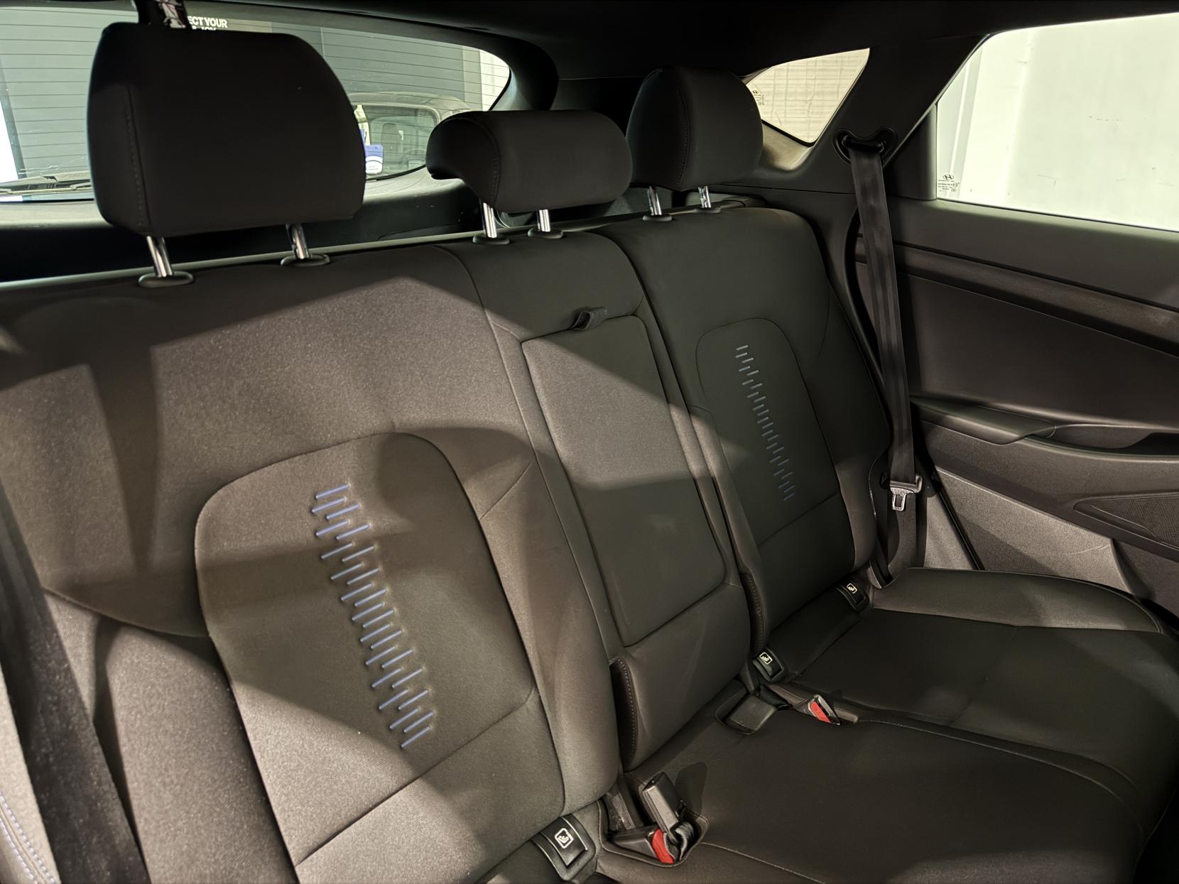 Hyundai TUCSON 1.7 CRDi Blue Drive GO! SE SUV 5dr Diesel DCT Euro 6 (s/s) (141 ps)