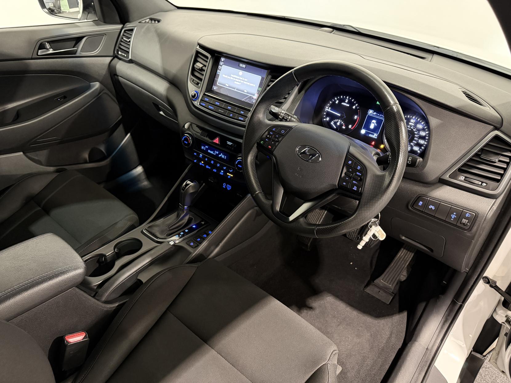 Hyundai TUCSON 1.7 CRDi Blue Drive GO! SE SUV 5dr Diesel DCT Euro 6 (s/s) (141 ps)