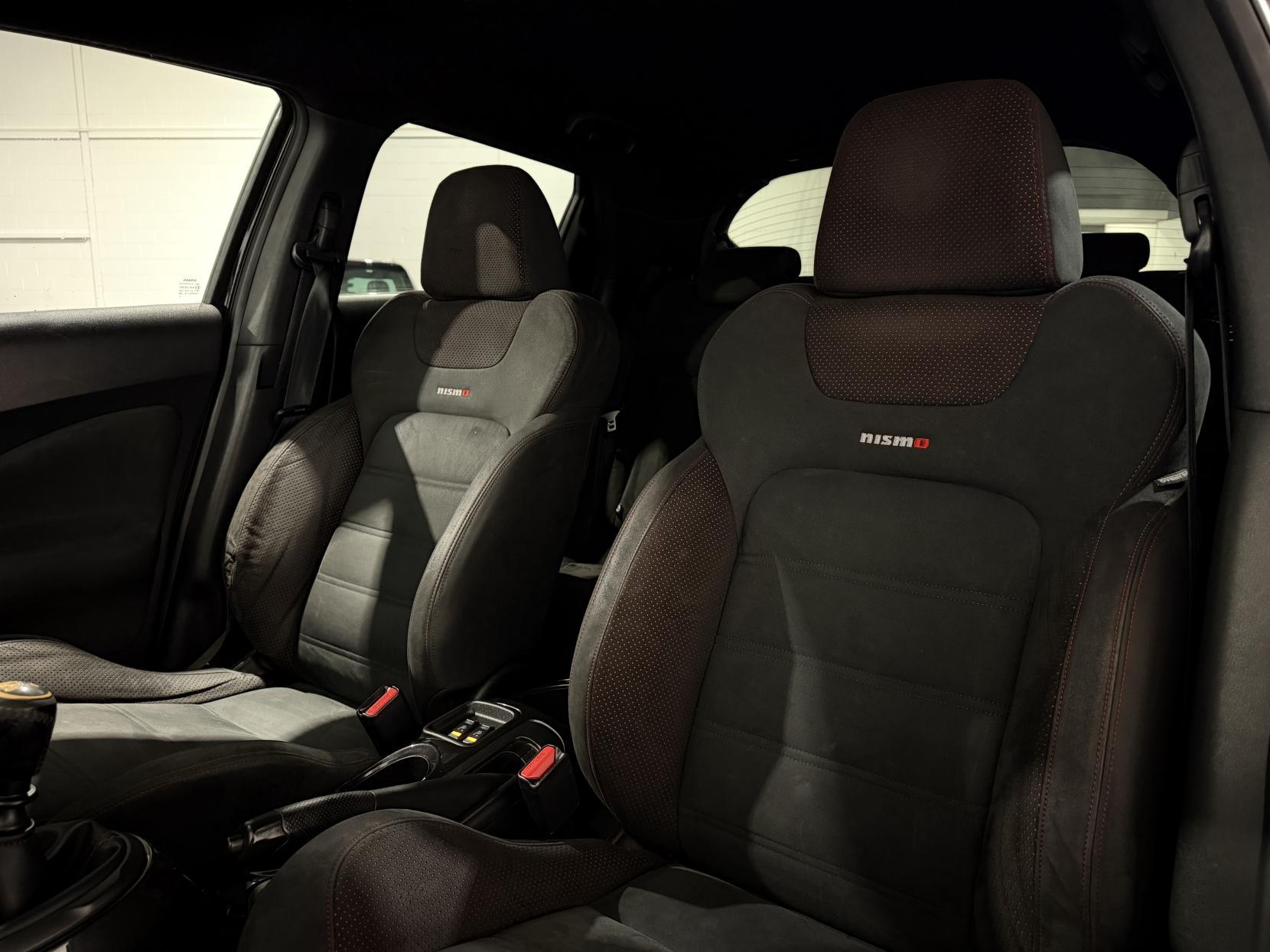 Nissan Juke 1.6 DIG-T Nismo SUV 5dr Petrol Manual Euro 5 (200 ps)