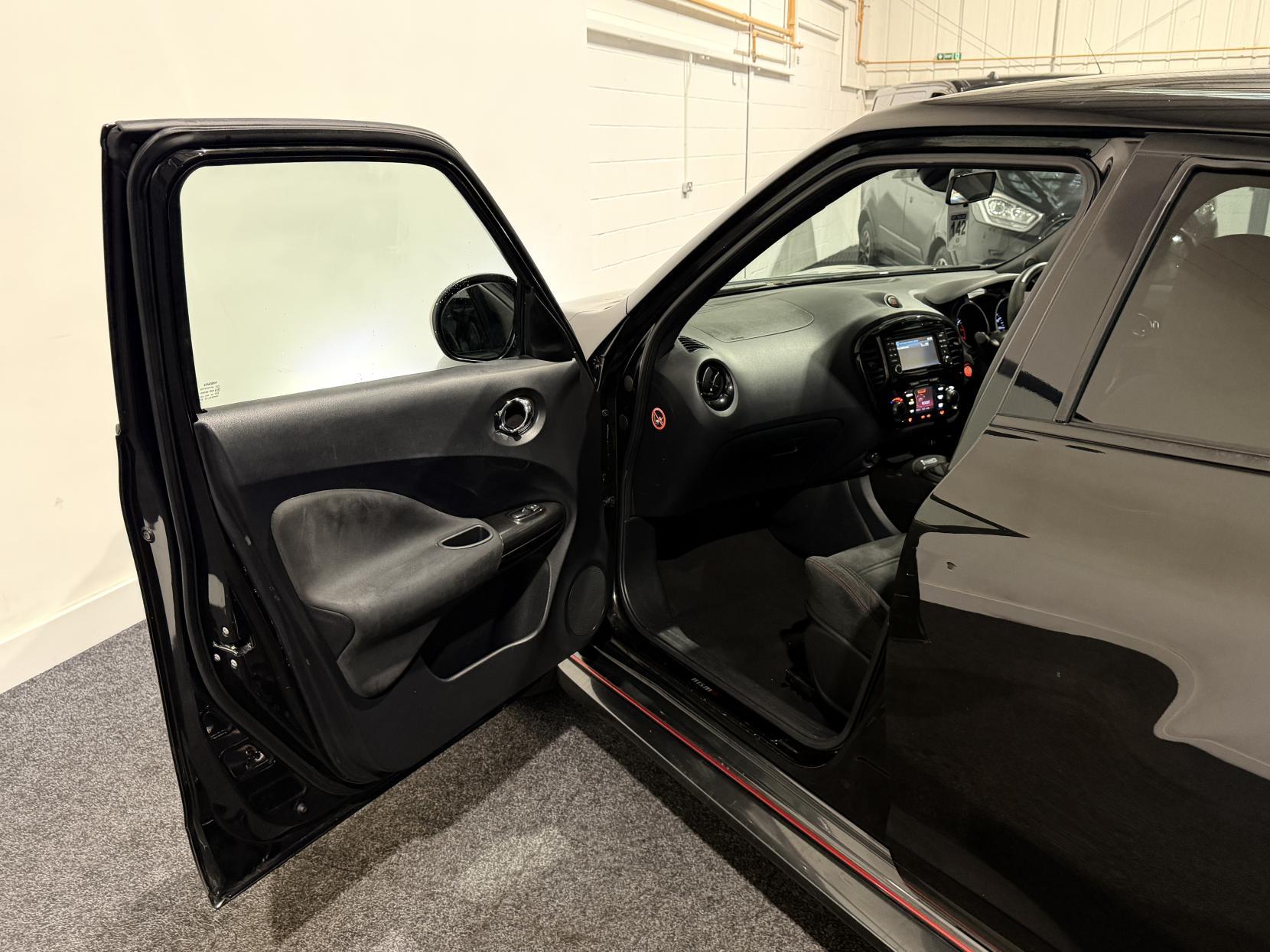 Nissan Juke 1.6 DIG-T Nismo SUV 5dr Petrol Manual Euro 5 (200 ps)