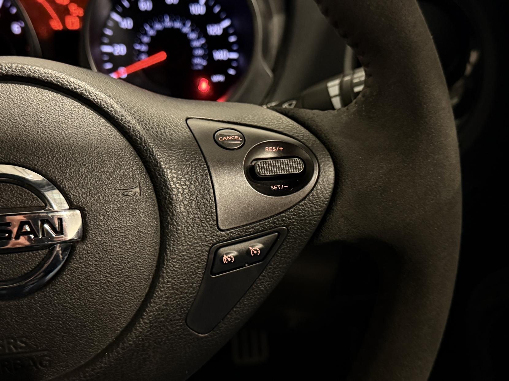 Nissan Juke 1.6 DIG-T Nismo SUV 5dr Petrol Manual Euro 5 (200 ps)