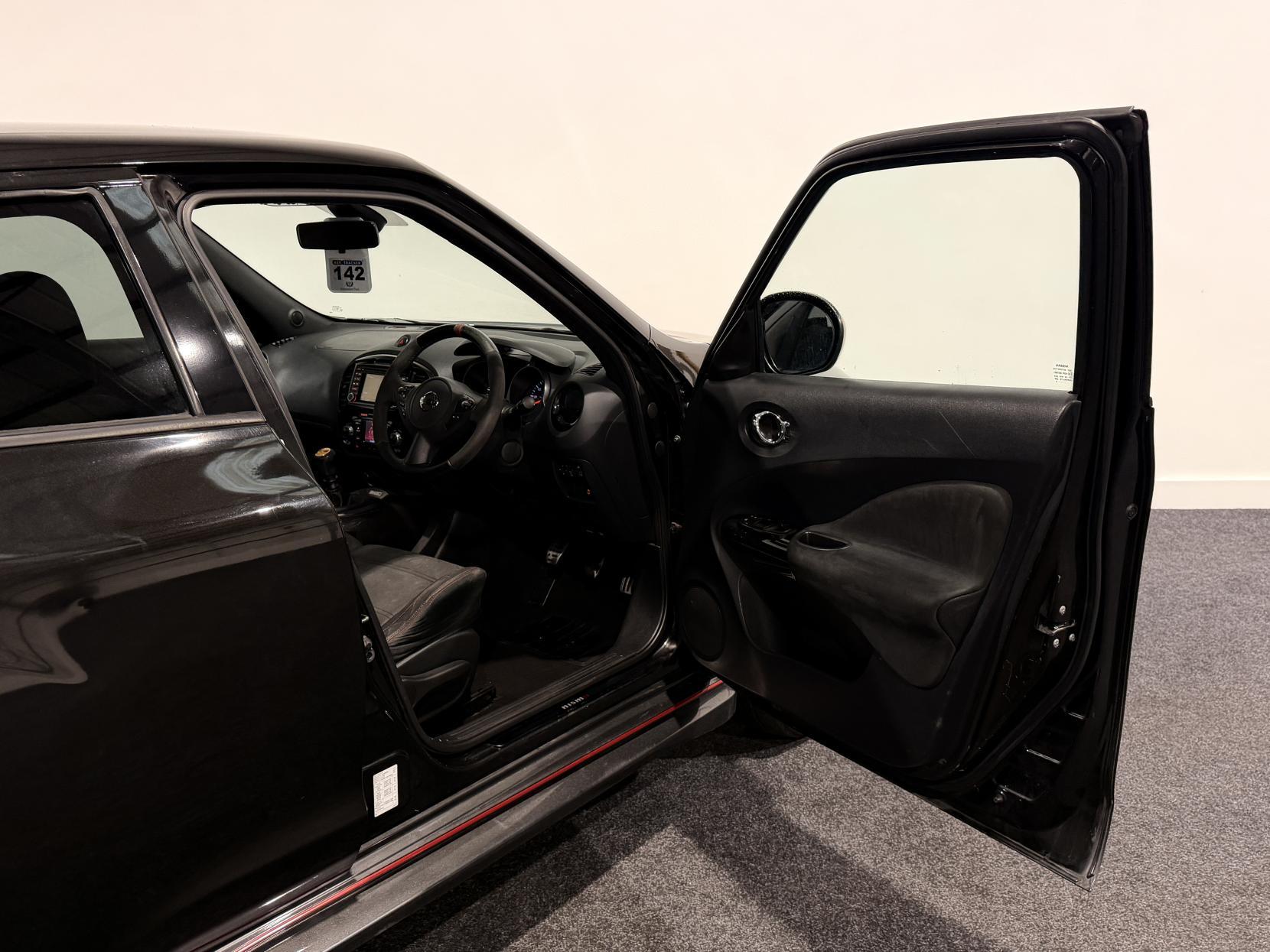 Nissan Juke 1.6 DIG-T Nismo SUV 5dr Petrol Manual Euro 5 (200 ps)