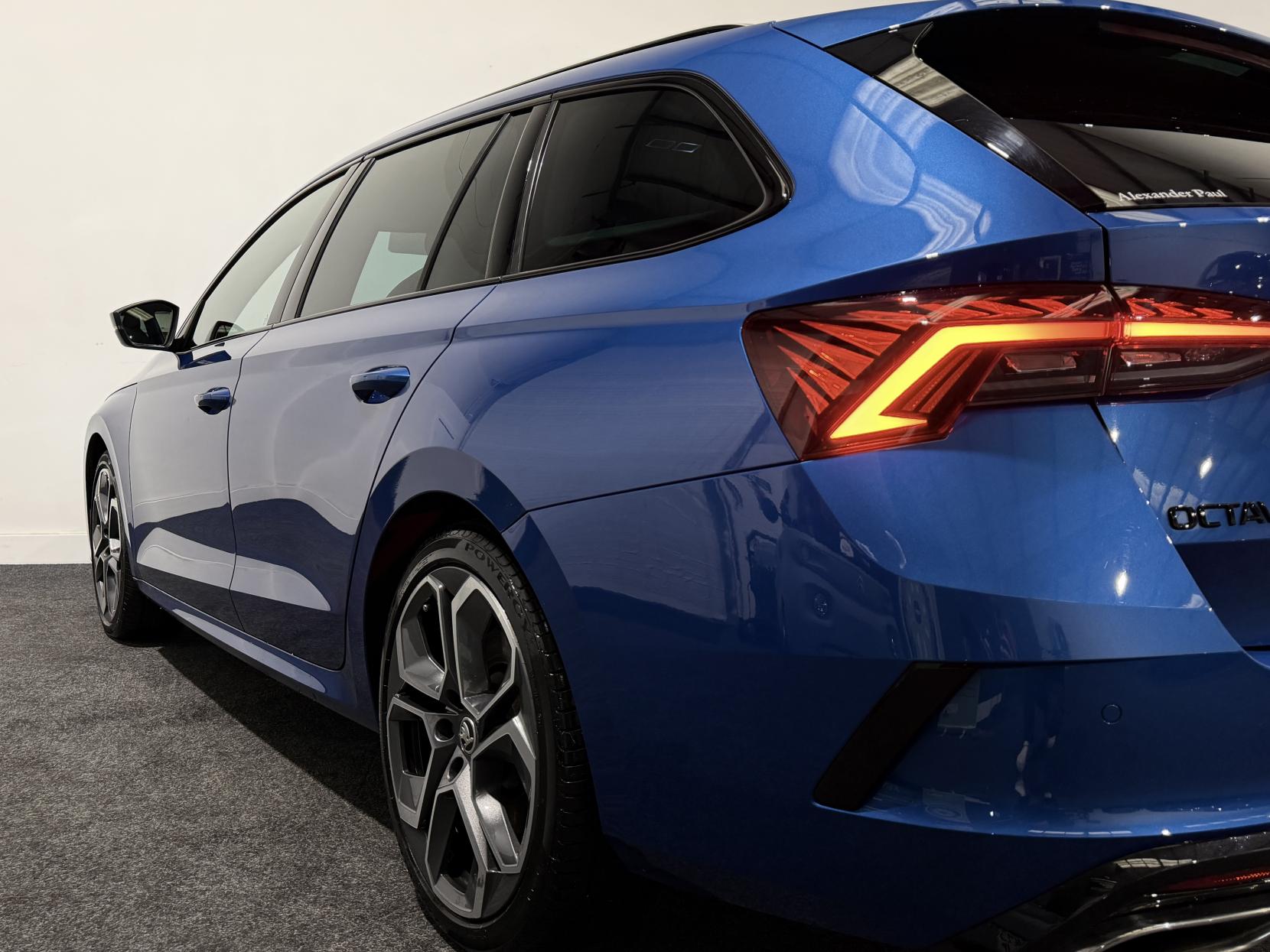 Skoda Octavia 2.0 vRS Estate (2020 - 2024)