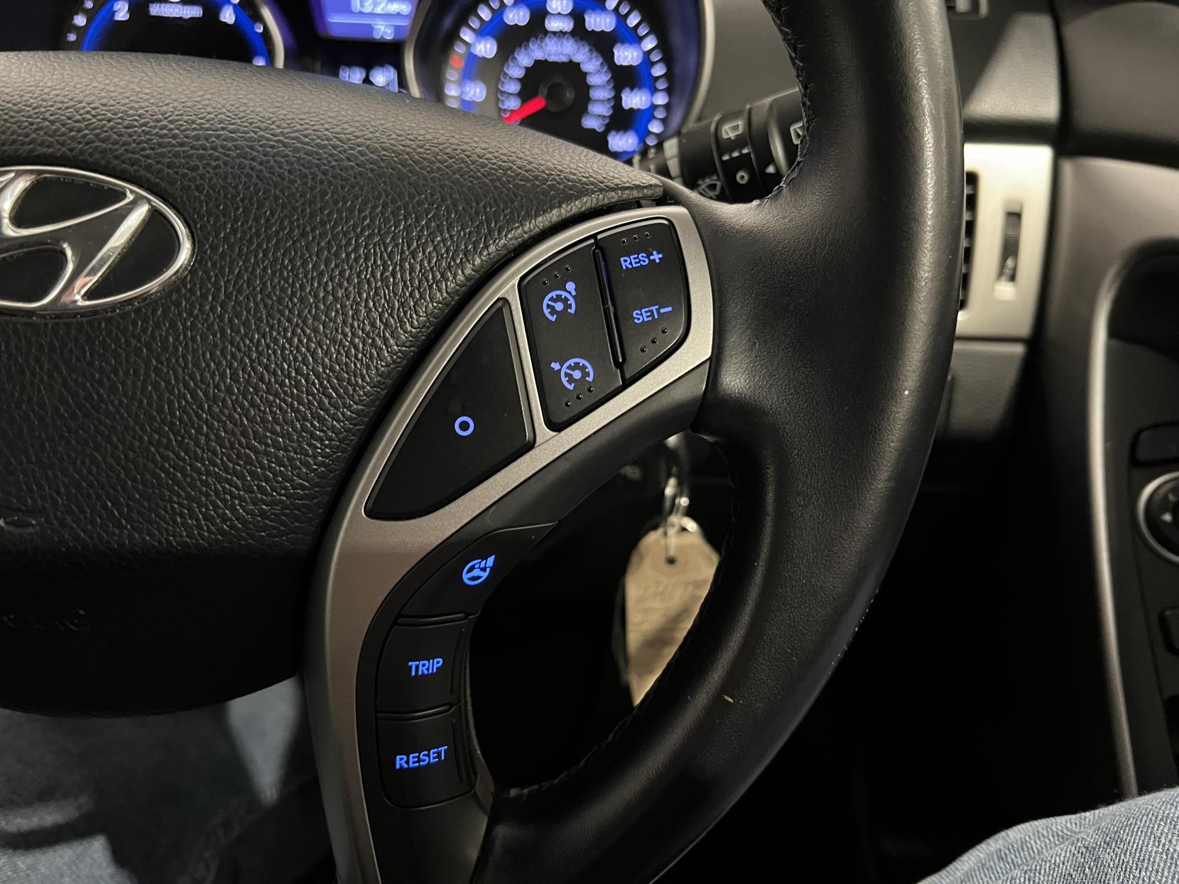 Hyundai i30 1.6 CRDi Blue Drive SE Nav Hatchback 5dr Diesel Manual Euro 6 (s/s) (110 ps)