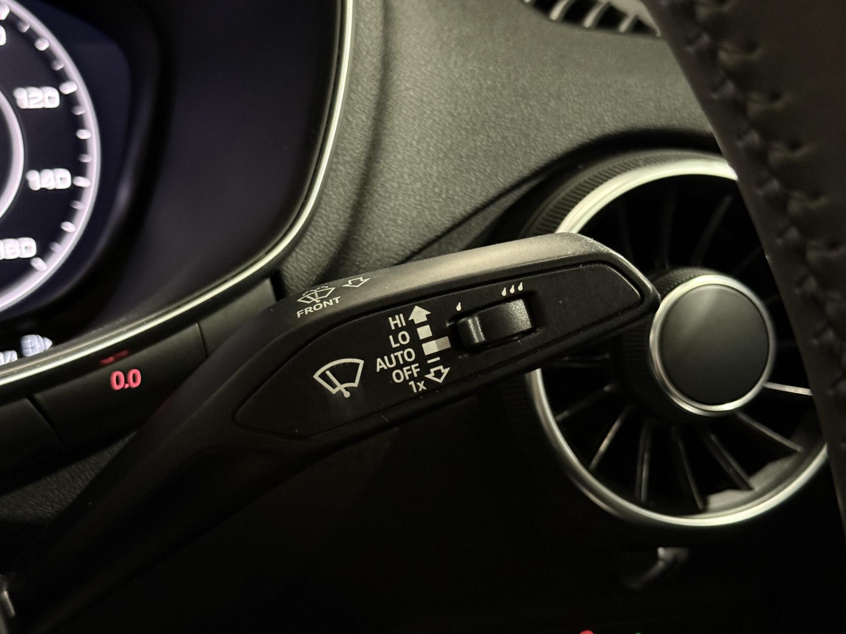 Audi TT 2.0 TDI ultra Sport Coupe 3dr Diesel Manual Euro 6 (s/s) (184 ps)