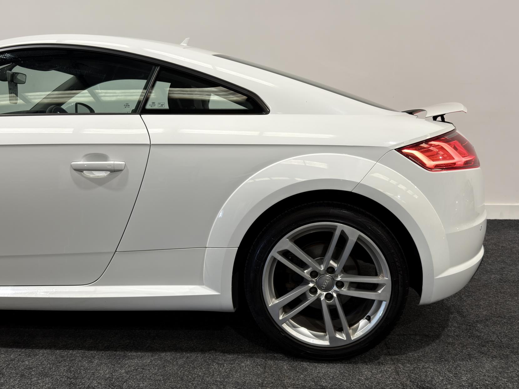 Audi TT 2.0 TDI ultra Sport Coupe 3dr Diesel Manual Euro 6 (s/s) (184 ps)