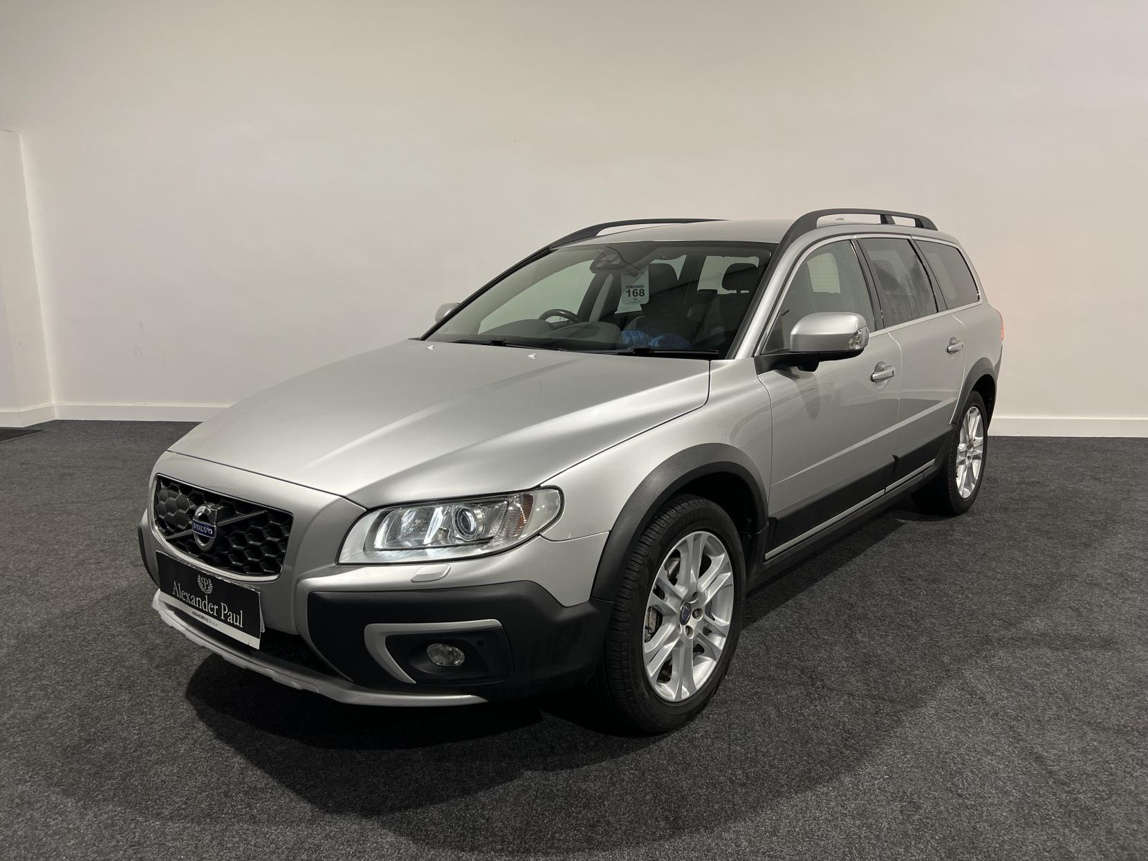 Volvo XC70 2.4 D5 SE Lux Estate 5dr Diesel Geartronic AWD Euro 5 (215 ps)