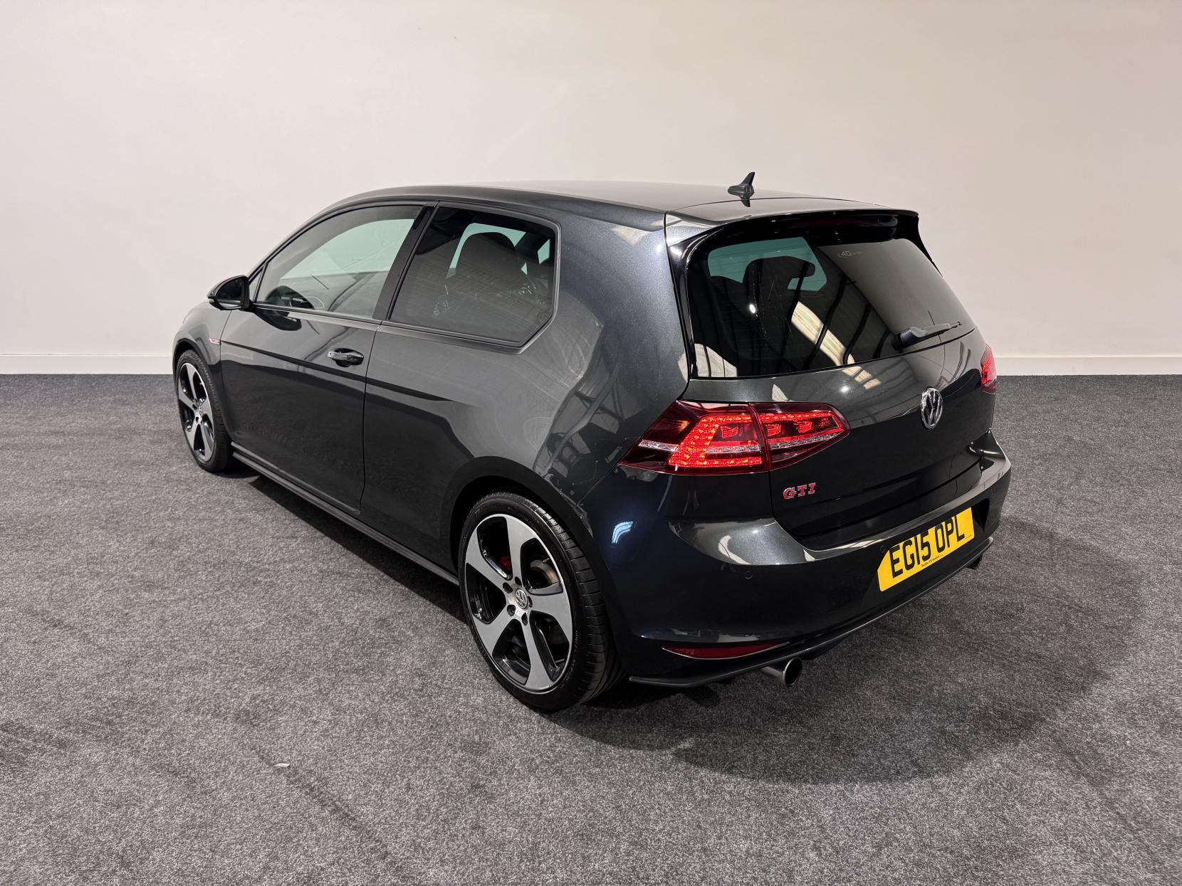 Volkswagen Golf 2.0 TSI BlueMotion Tech GTI Hatchback 3dr Petrol Manual Euro 6 (s/s) (220 ps)