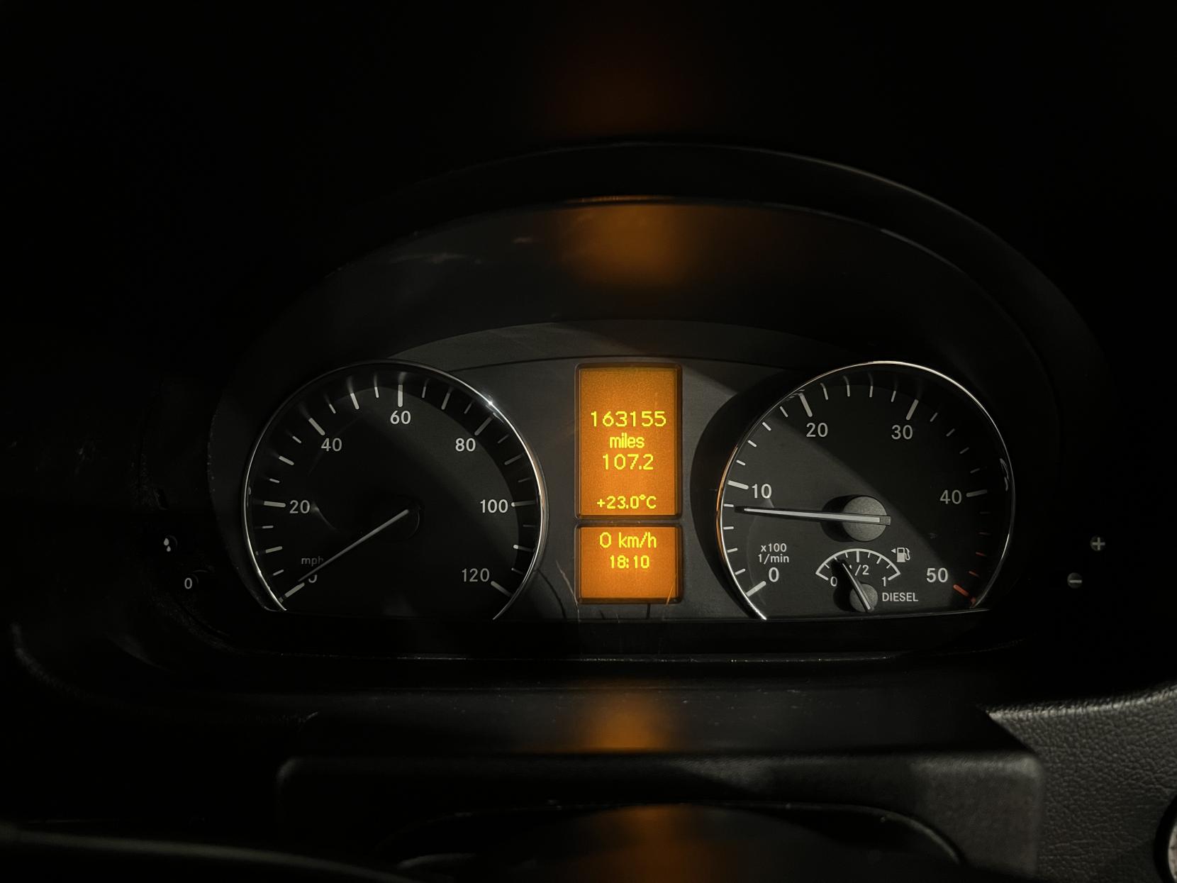 Mercedes-Benz Sprinter 2.1 313 CDi Panel Van 4dr Diesel Manual RWD L3 H4 (Euro 5) (129 bhp)